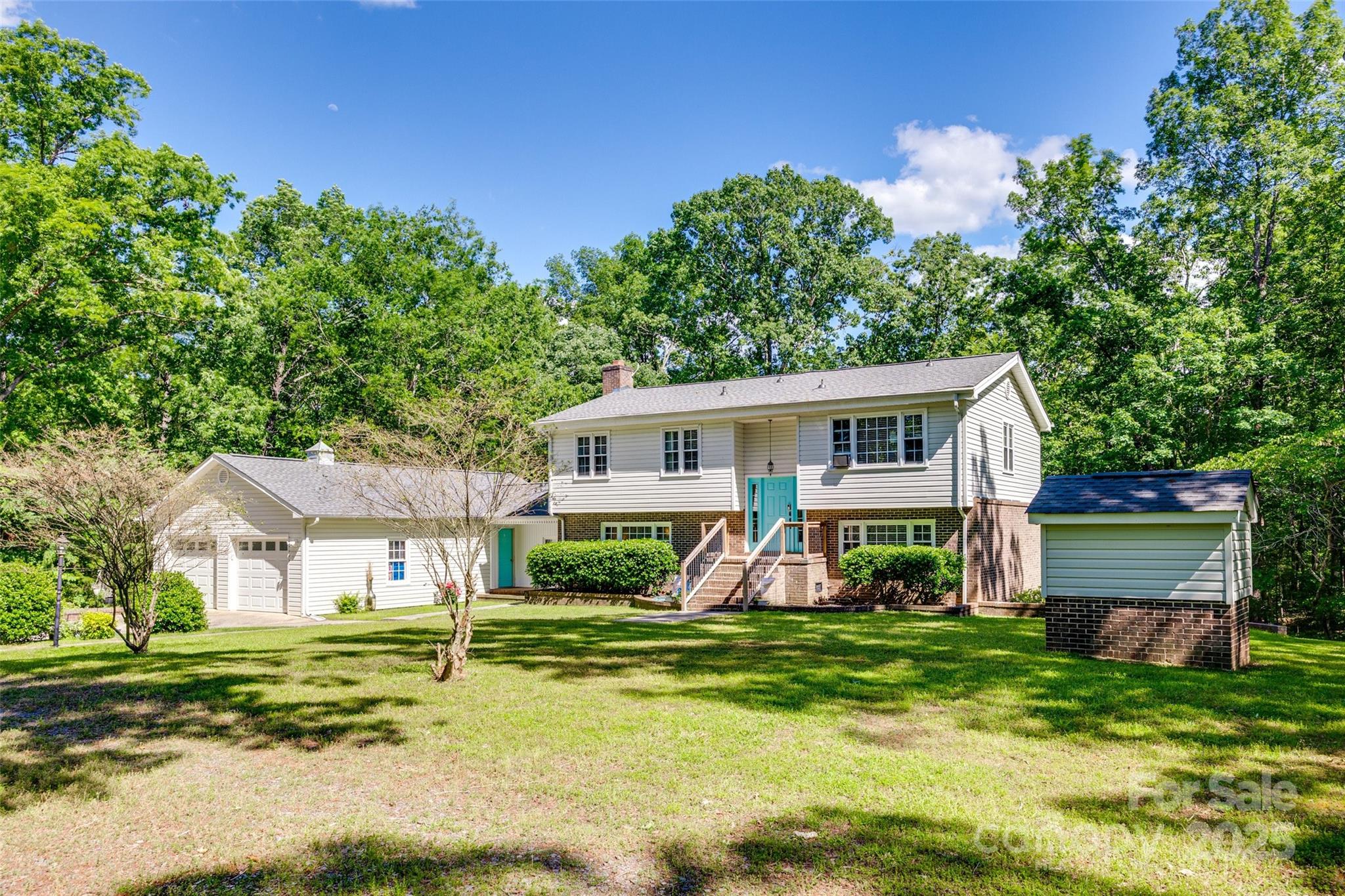 679 Fairforest Road Property Photo 24