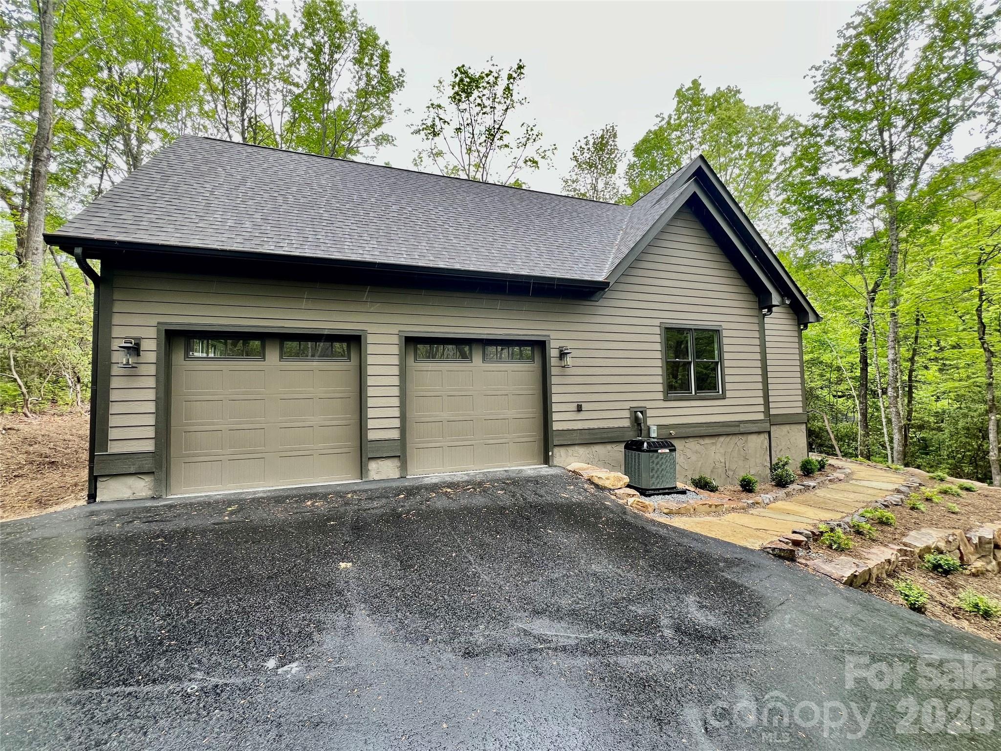 435 Soquili Drive Property Photo 27