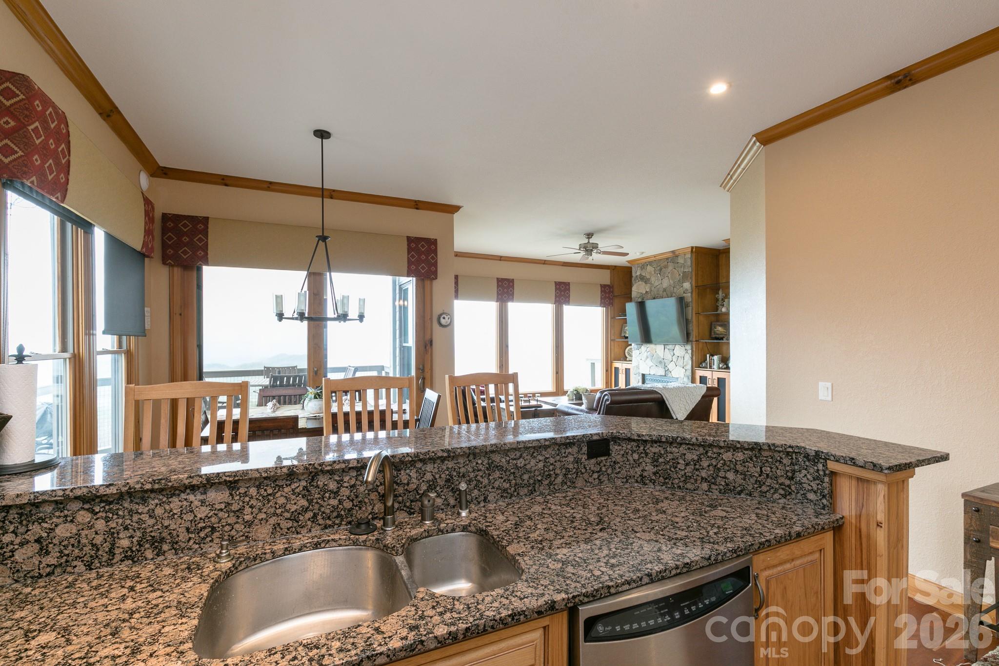 140 Slickrock Road F3 Property Photo 24