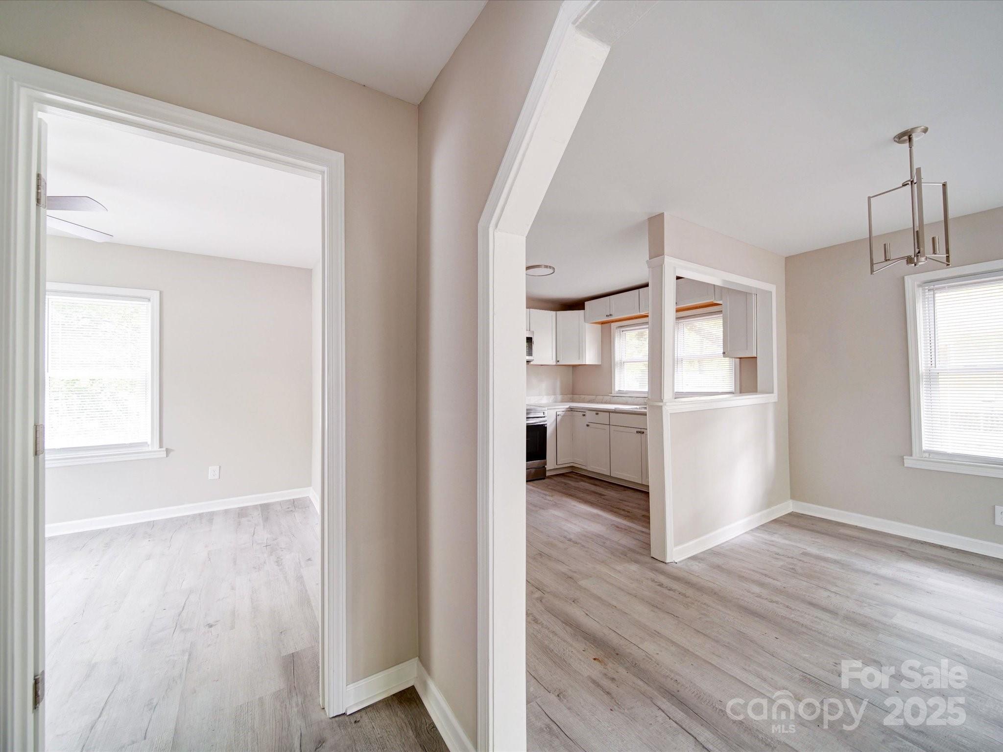 2123 W Sixth Avenue Property Photo 7