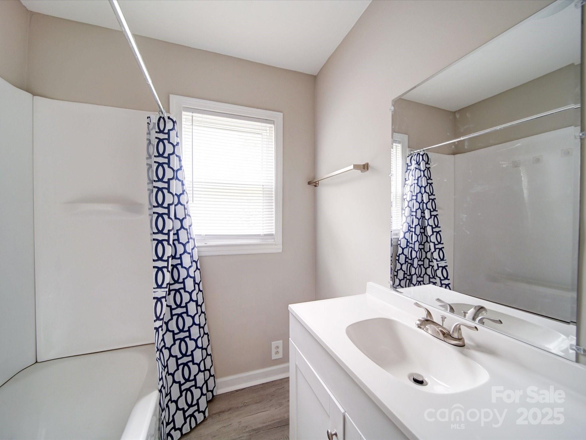 2123 W Sixth Avenue Property Photo 11