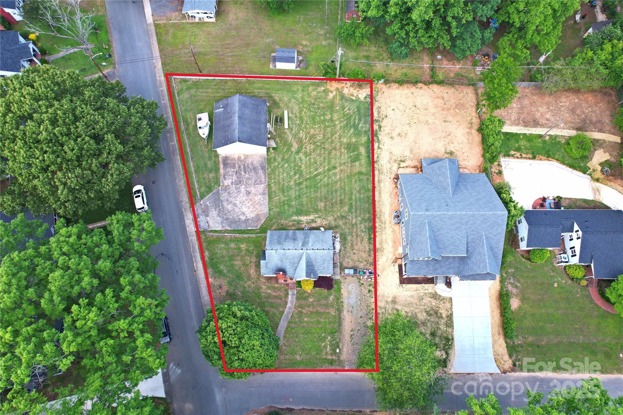 3901 Admiral Avenue Property Photo