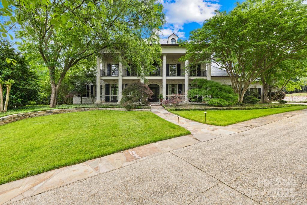 4523 Fox Brook Lane Property Photo
