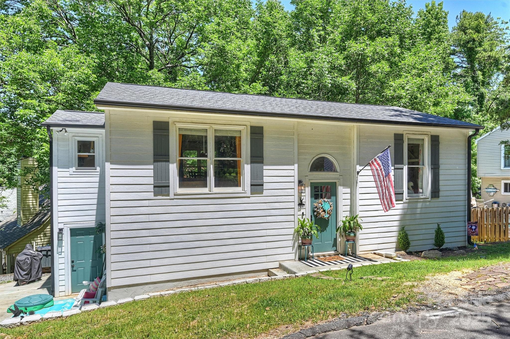 27037 Tidal Way Property Photo