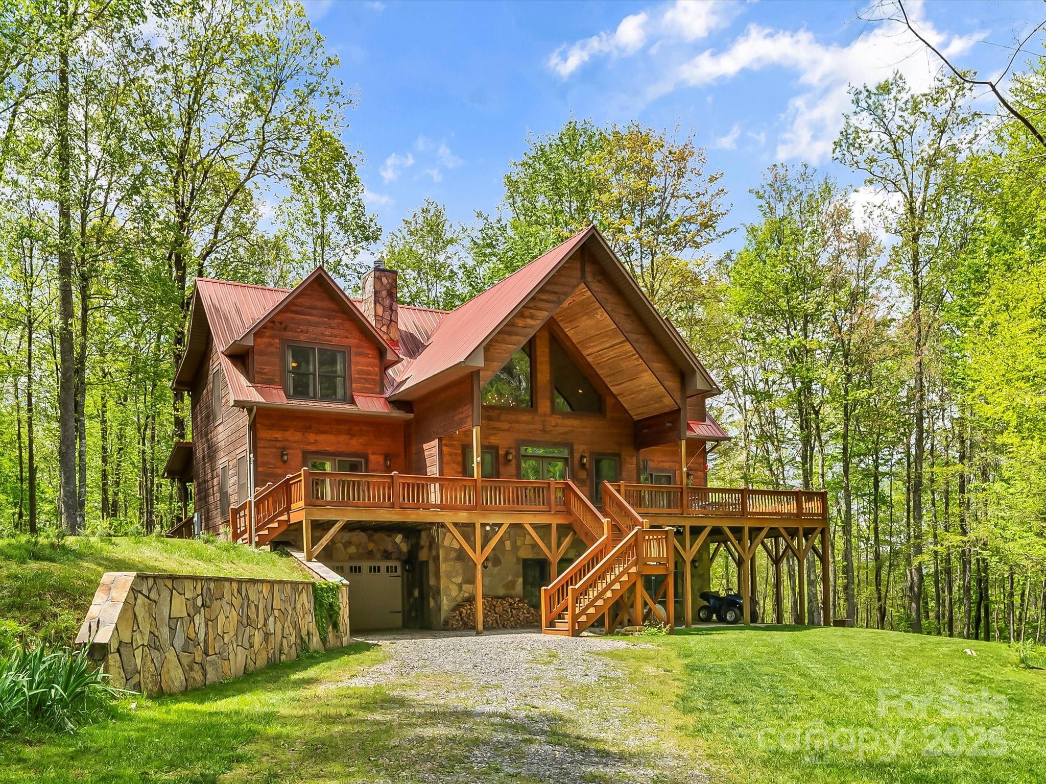 917 Otter Mountain Road Property Photo 1