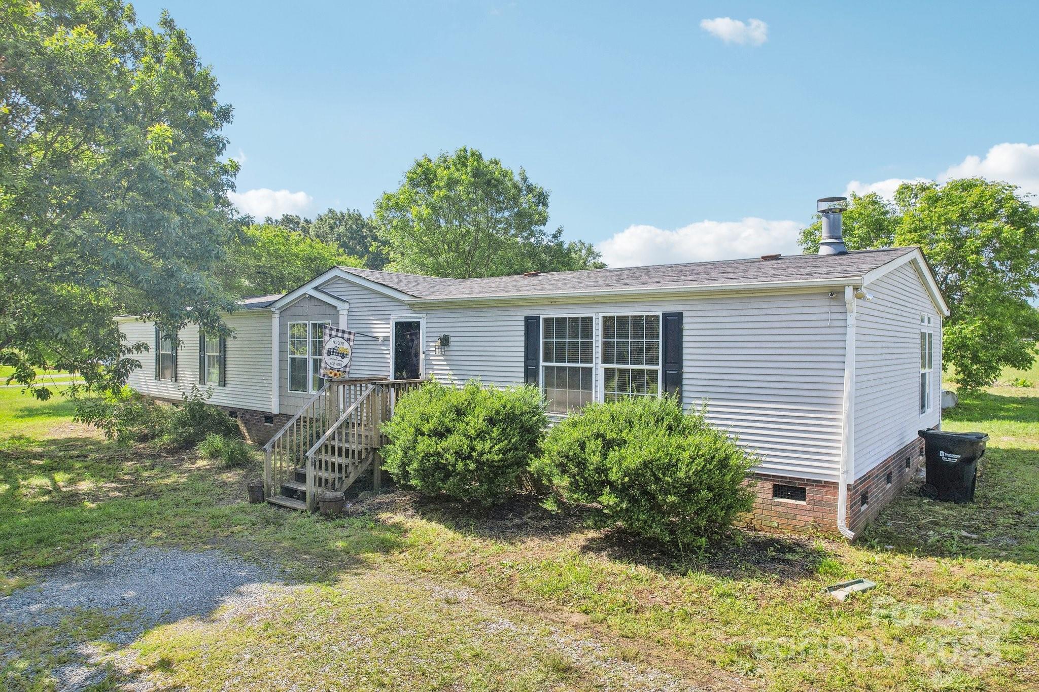 4122 Canal Road Property Photo 1