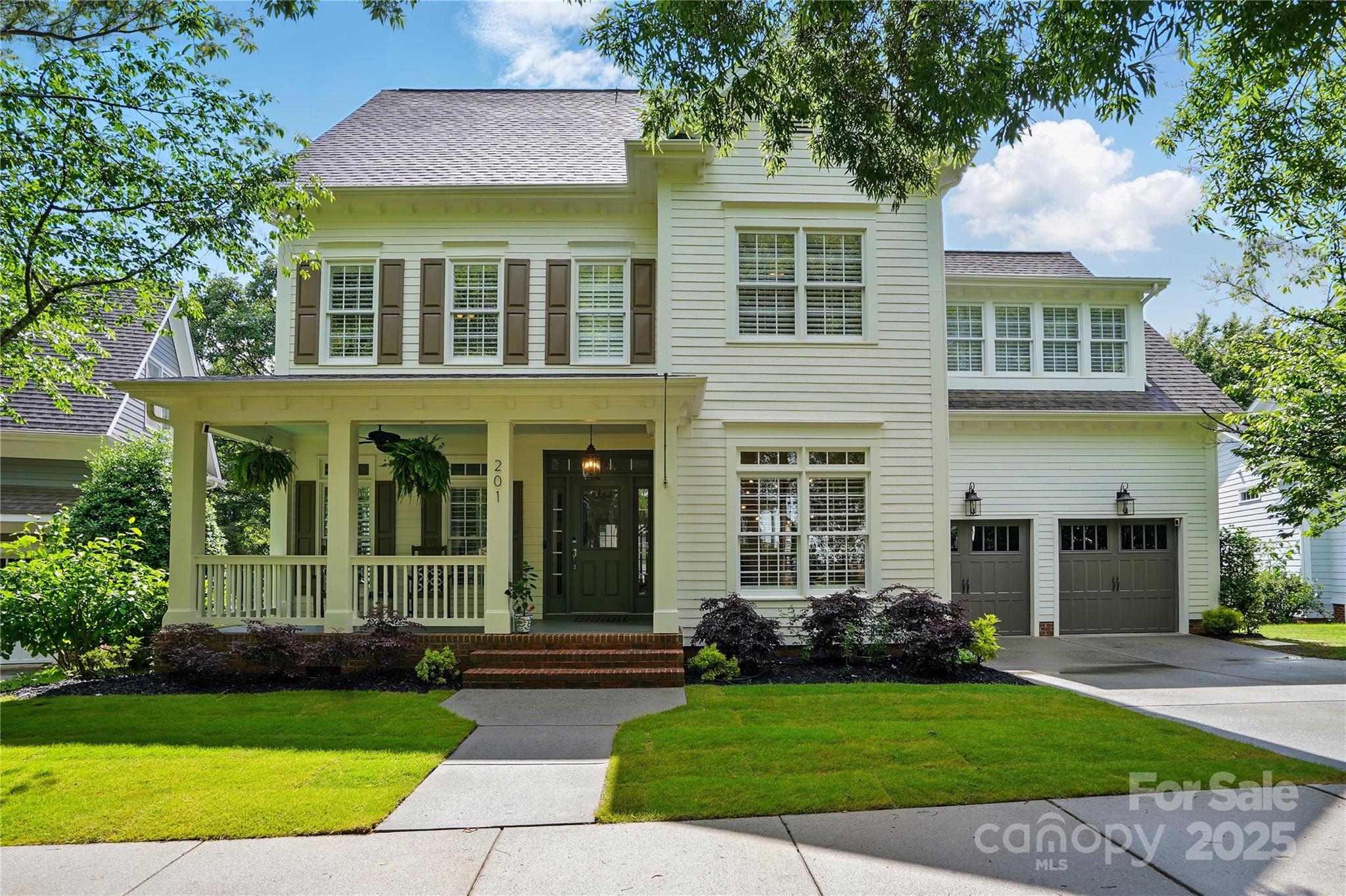 201 Mills Lane Property Photo