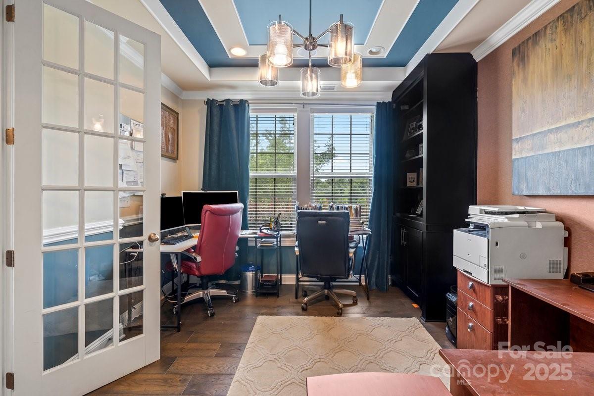 8514 Ellington Park Drive Property Photo 5