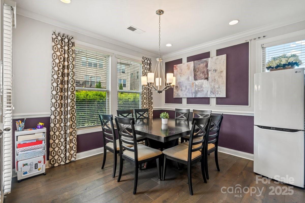 8514 Ellington Park Drive Property Photo 15