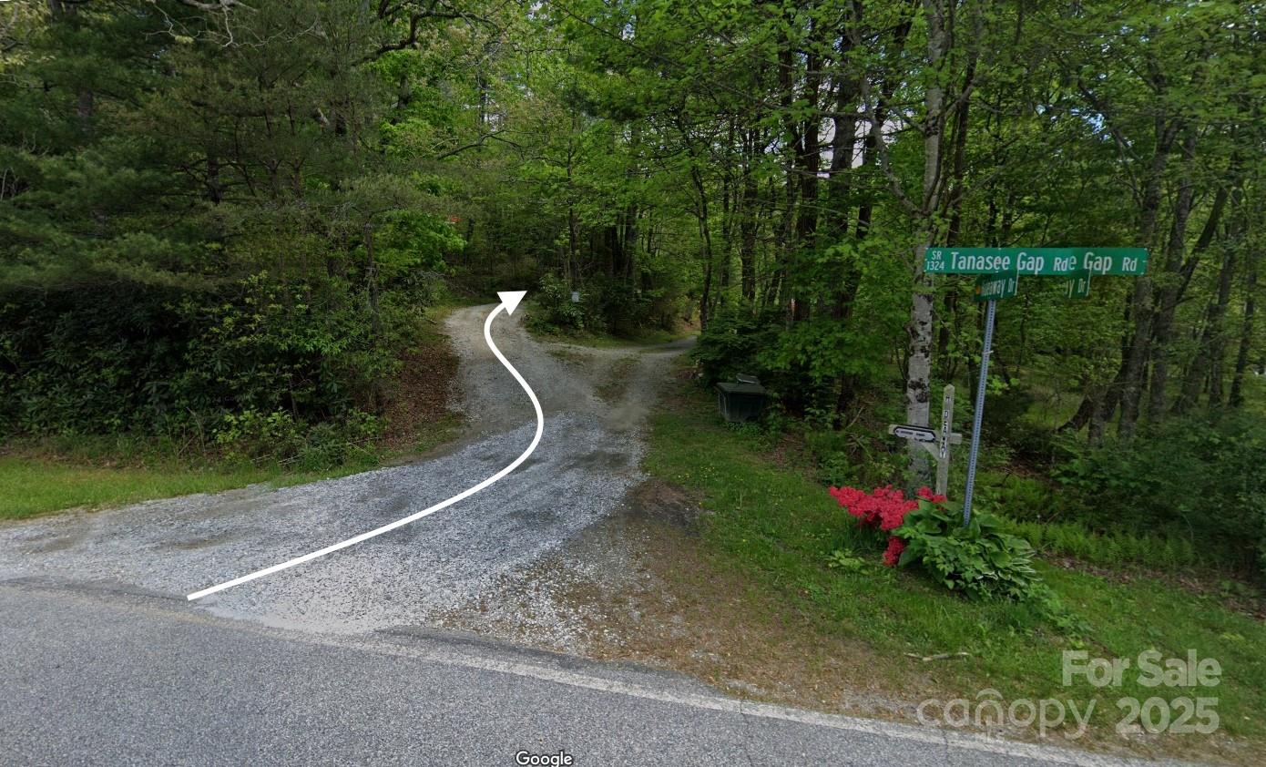 5 Hideaway Branch Property Photo 2