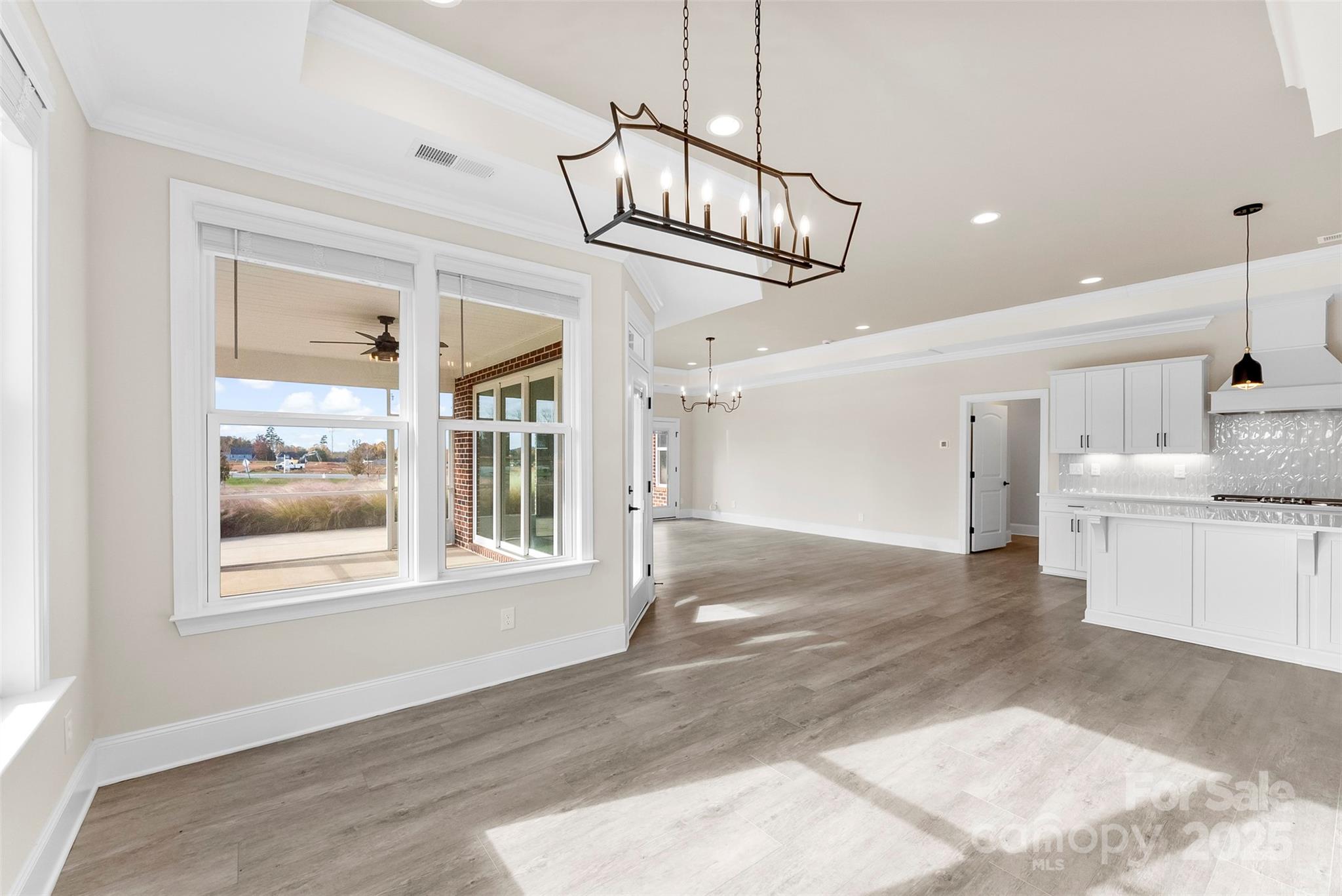 3089 Founding Fathers Drive Property Photo 7