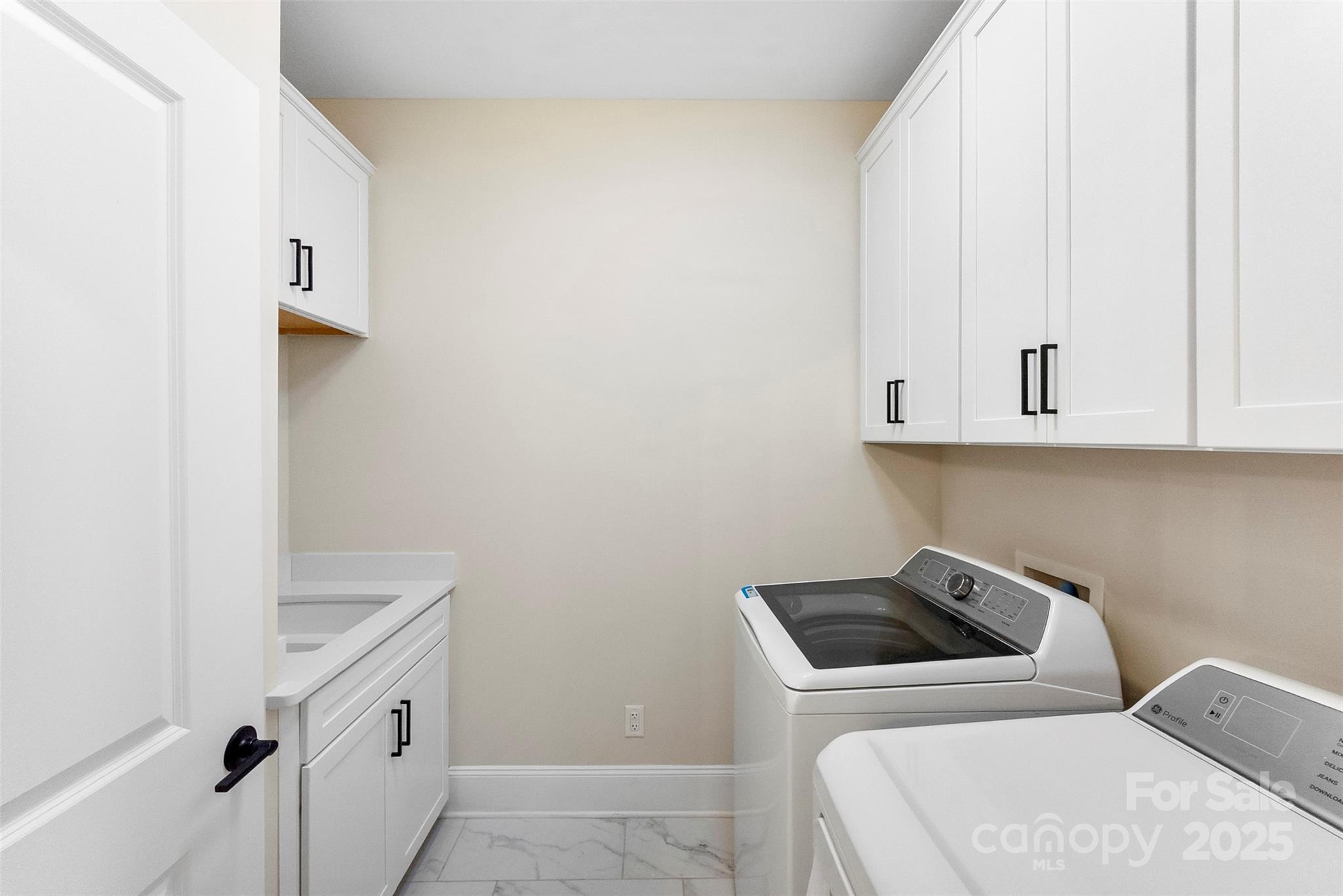 3089 Founding Fathers Drive Property Photo 15