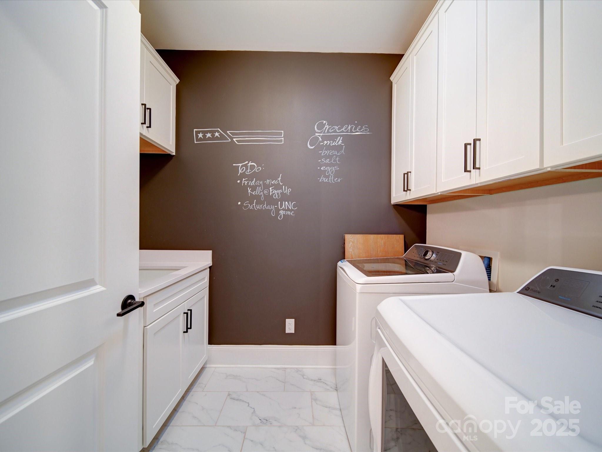 3089 Founding Fathers Drive Property Photo 28