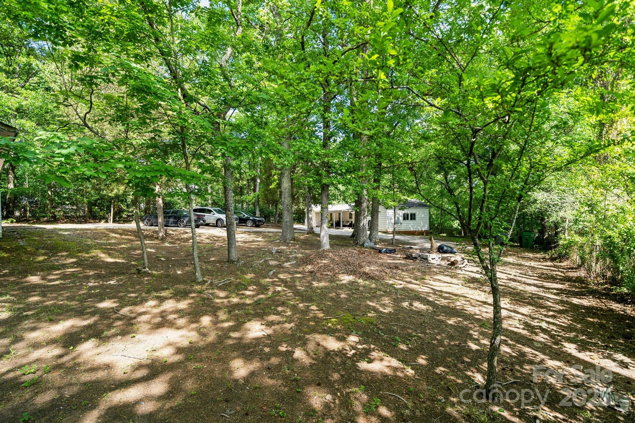 1917 Tom Sadler Road Property Photo 1