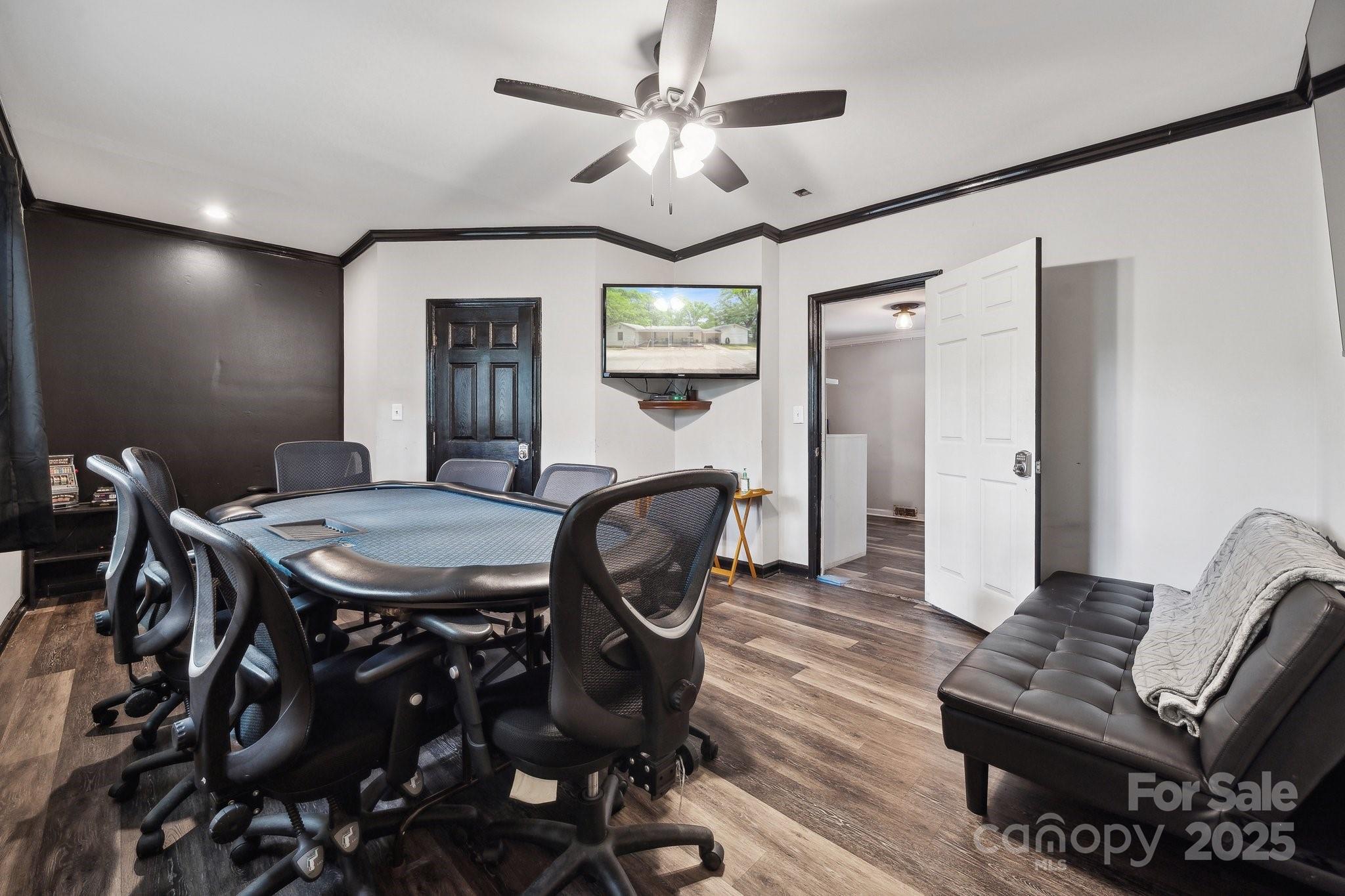 1917 Tom Sadler Road Property Photo 13