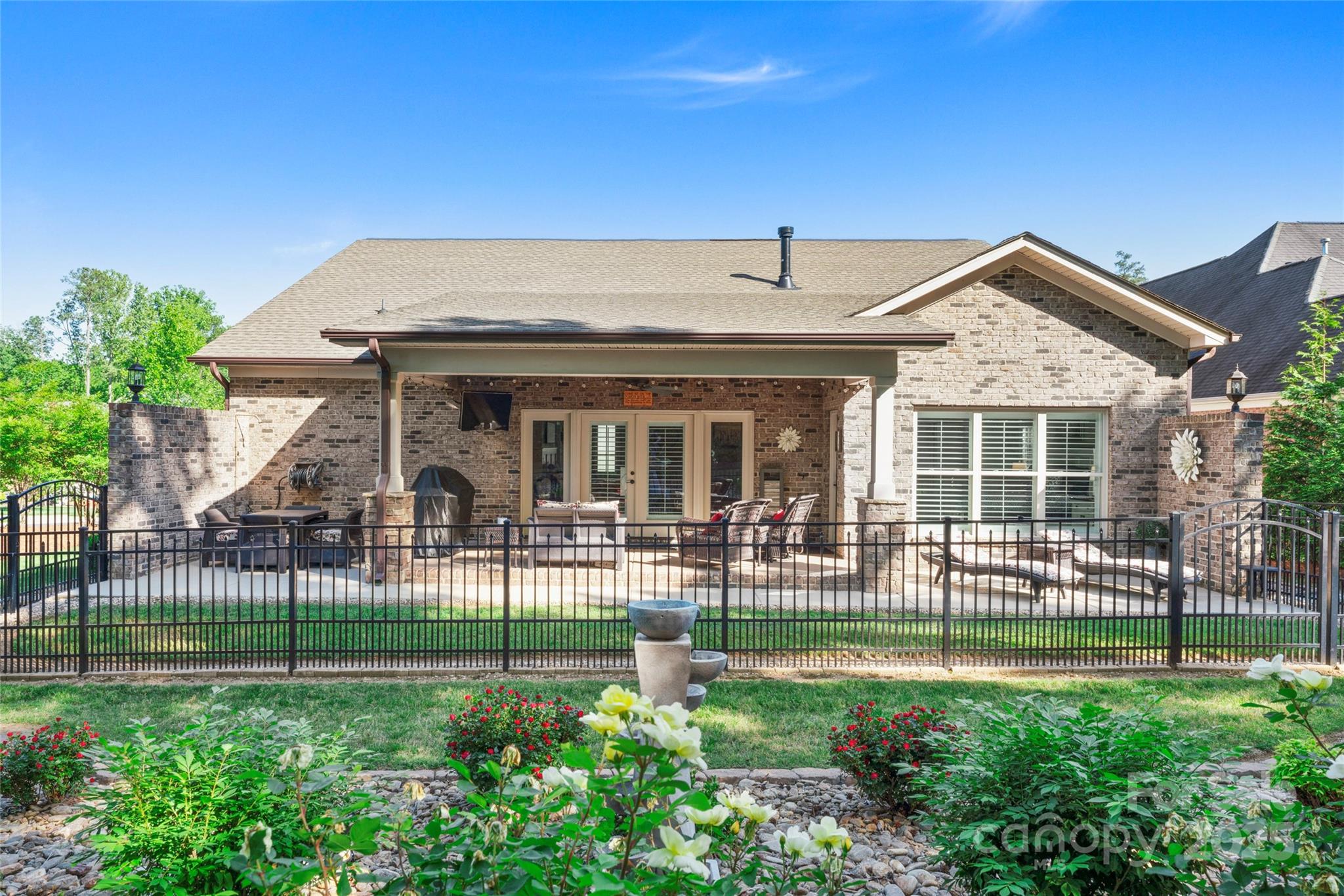 6010 Albiza Drive Property Photo 29