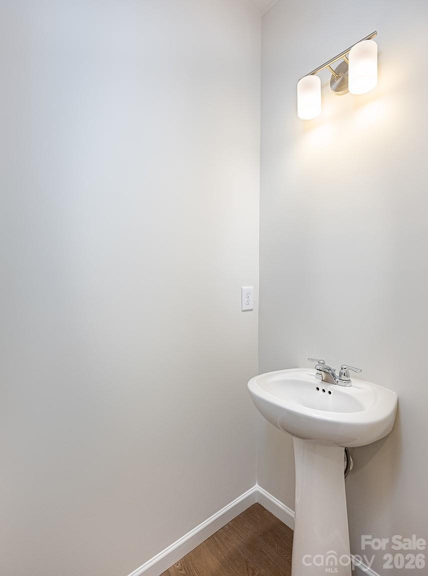 2535 Ruby Dixon Crossing Drive 19 Property Photo 6