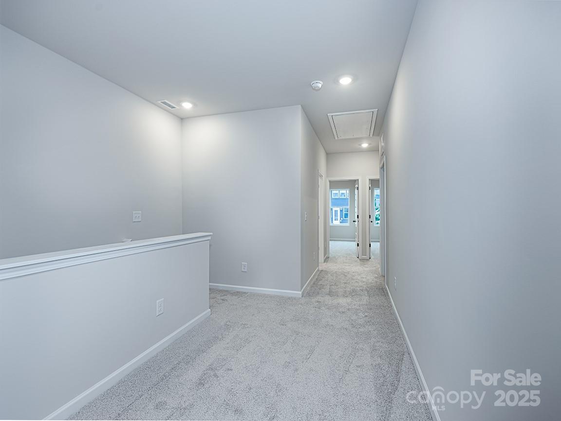 2535 Ruby Dixon Crossing Drive 19 Property Photo 7