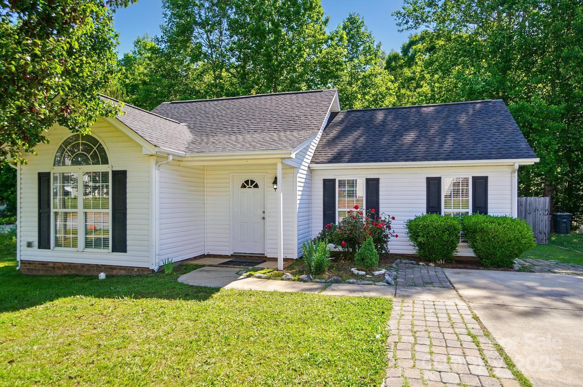 2432 Barkers Ridge Drive Property Photo