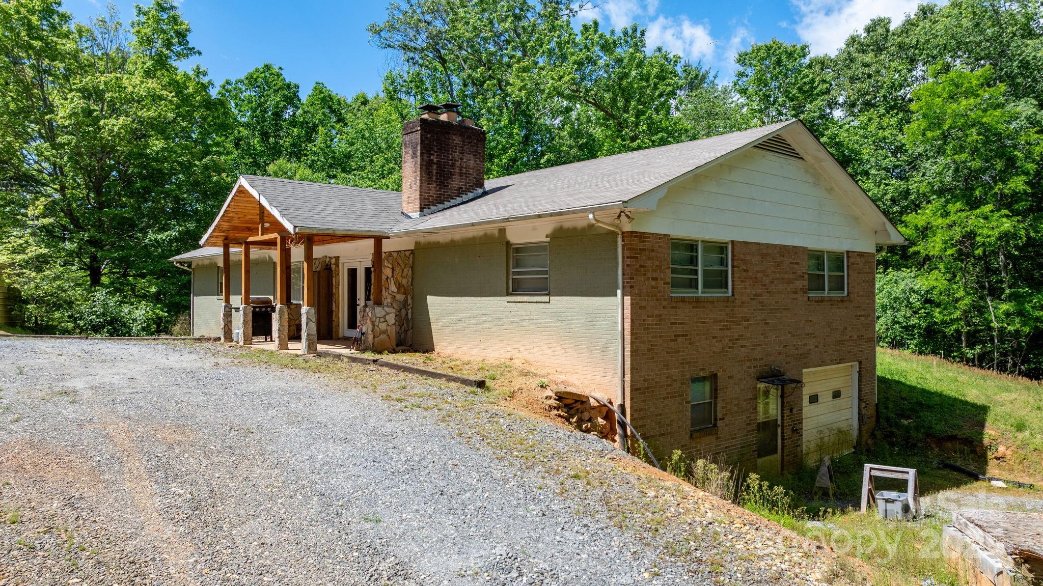 4022 Confidence Church Road Property Photo