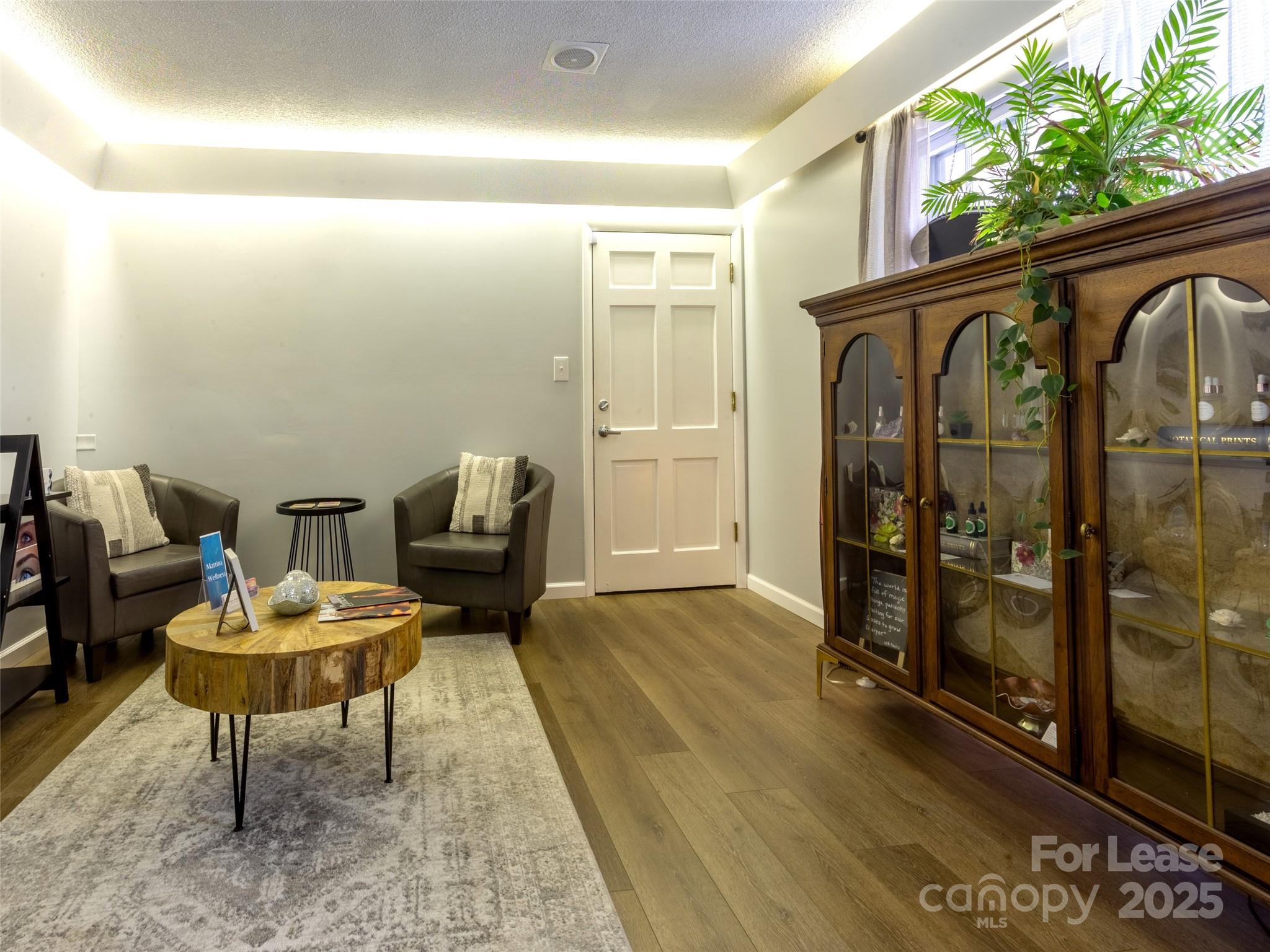 5 Doctors Park I2 (512) Property Photo 7