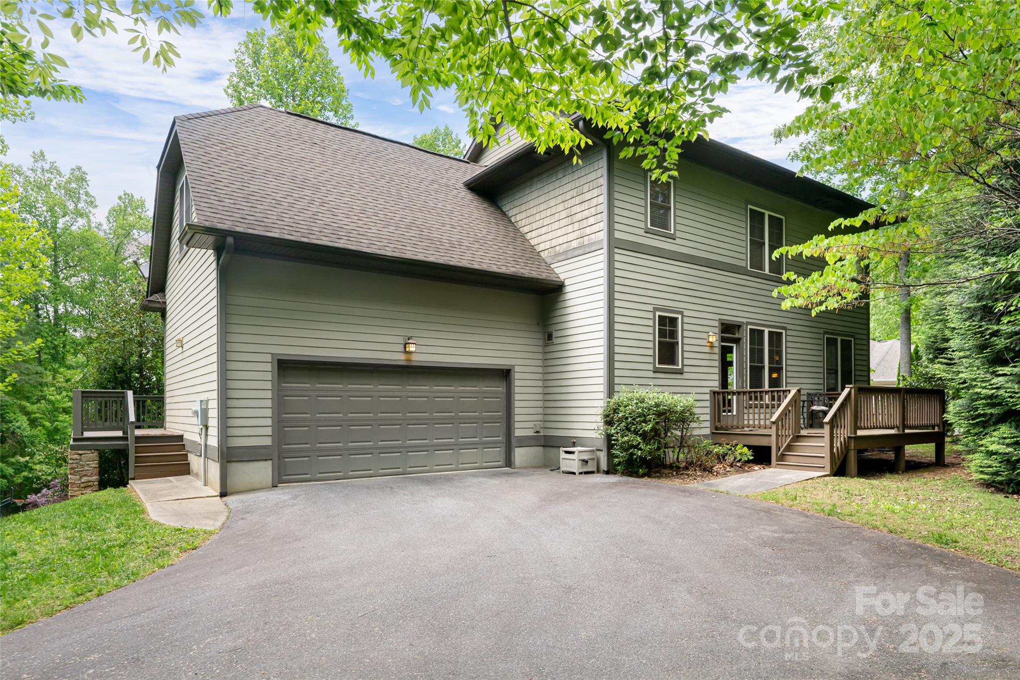 4 Yellow Owl Court Property Photo 1