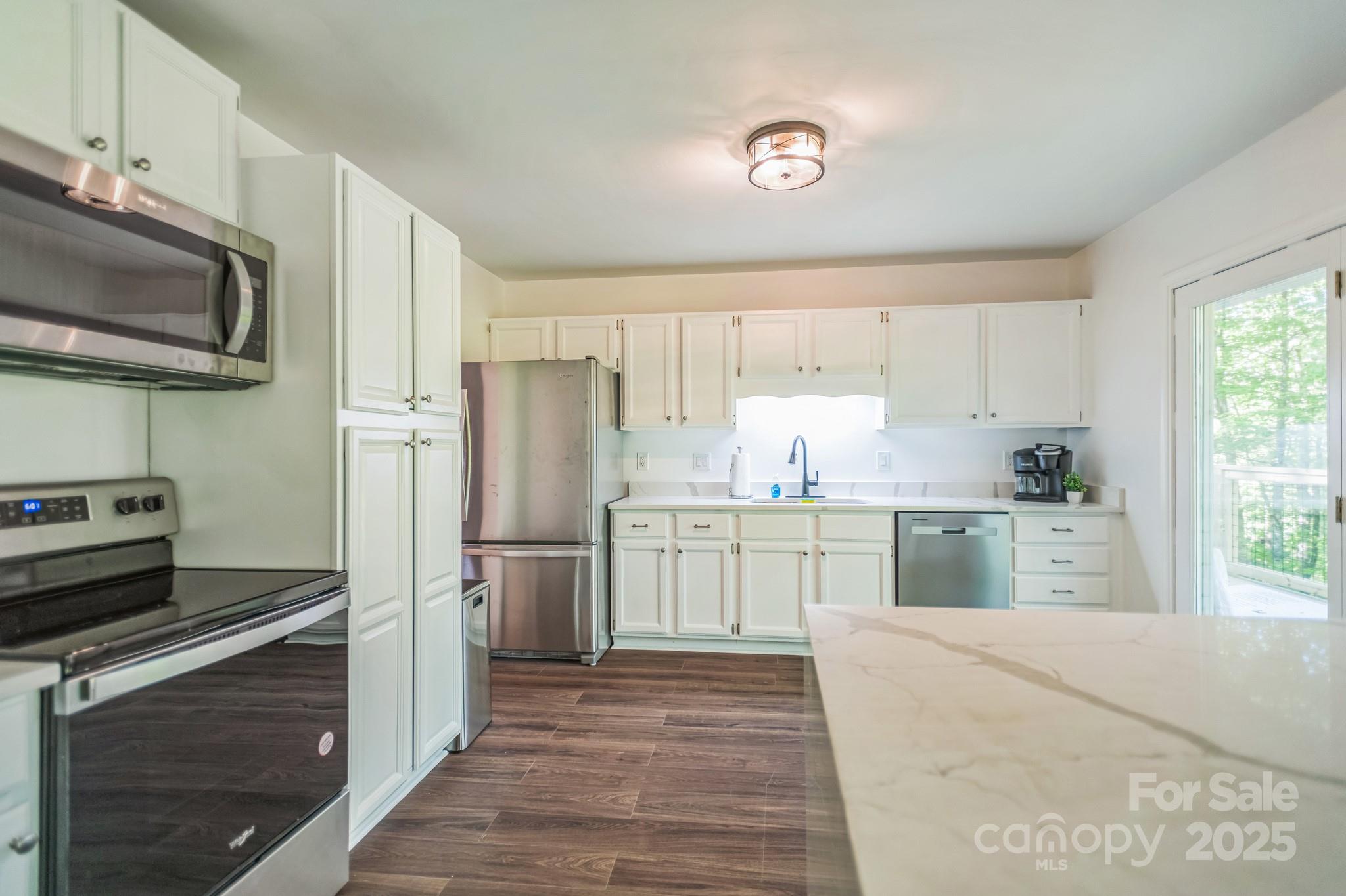 52 Reynolda Drive Property Photo 13