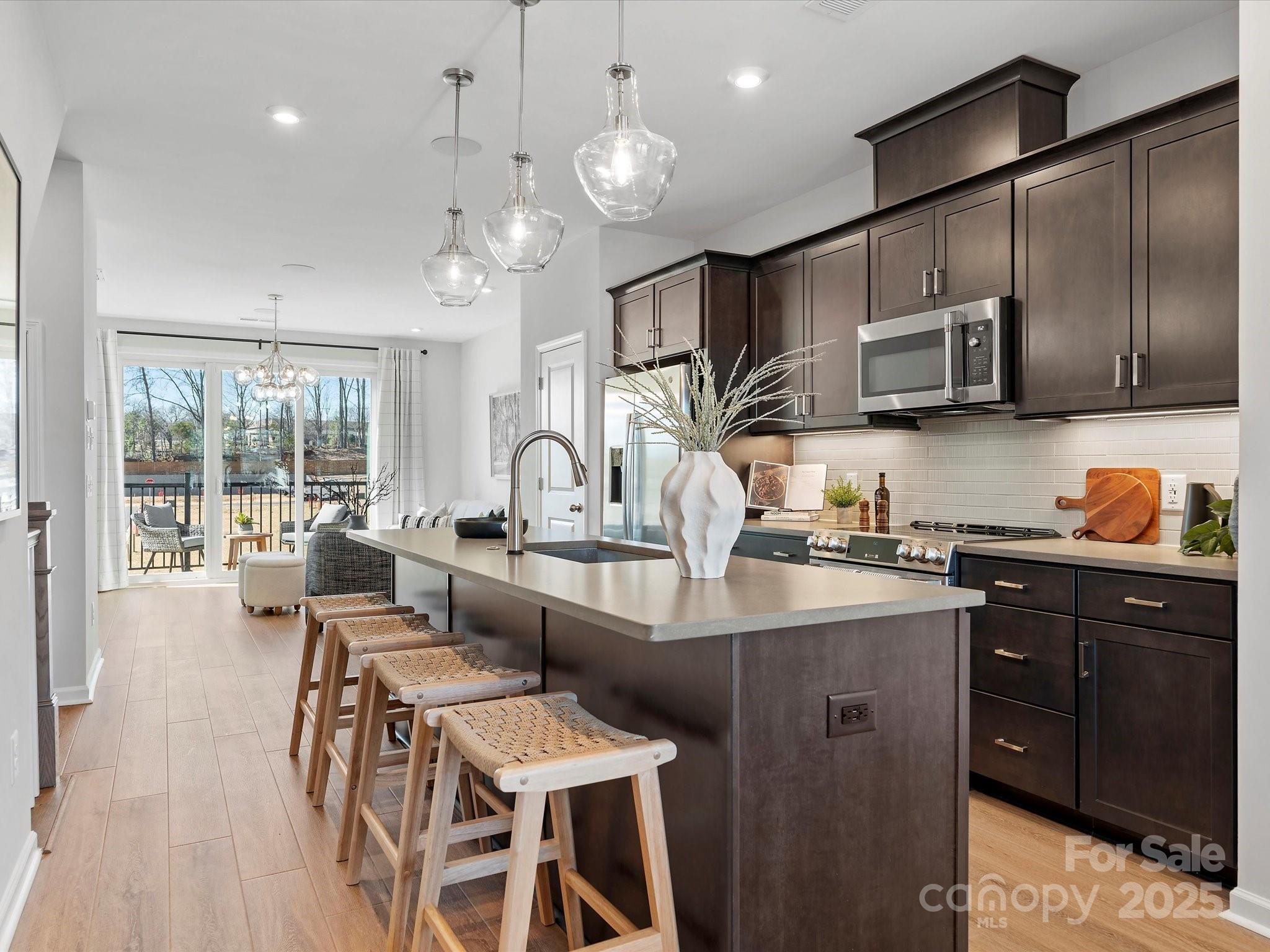 5517 Swaling Street Property Photo 1