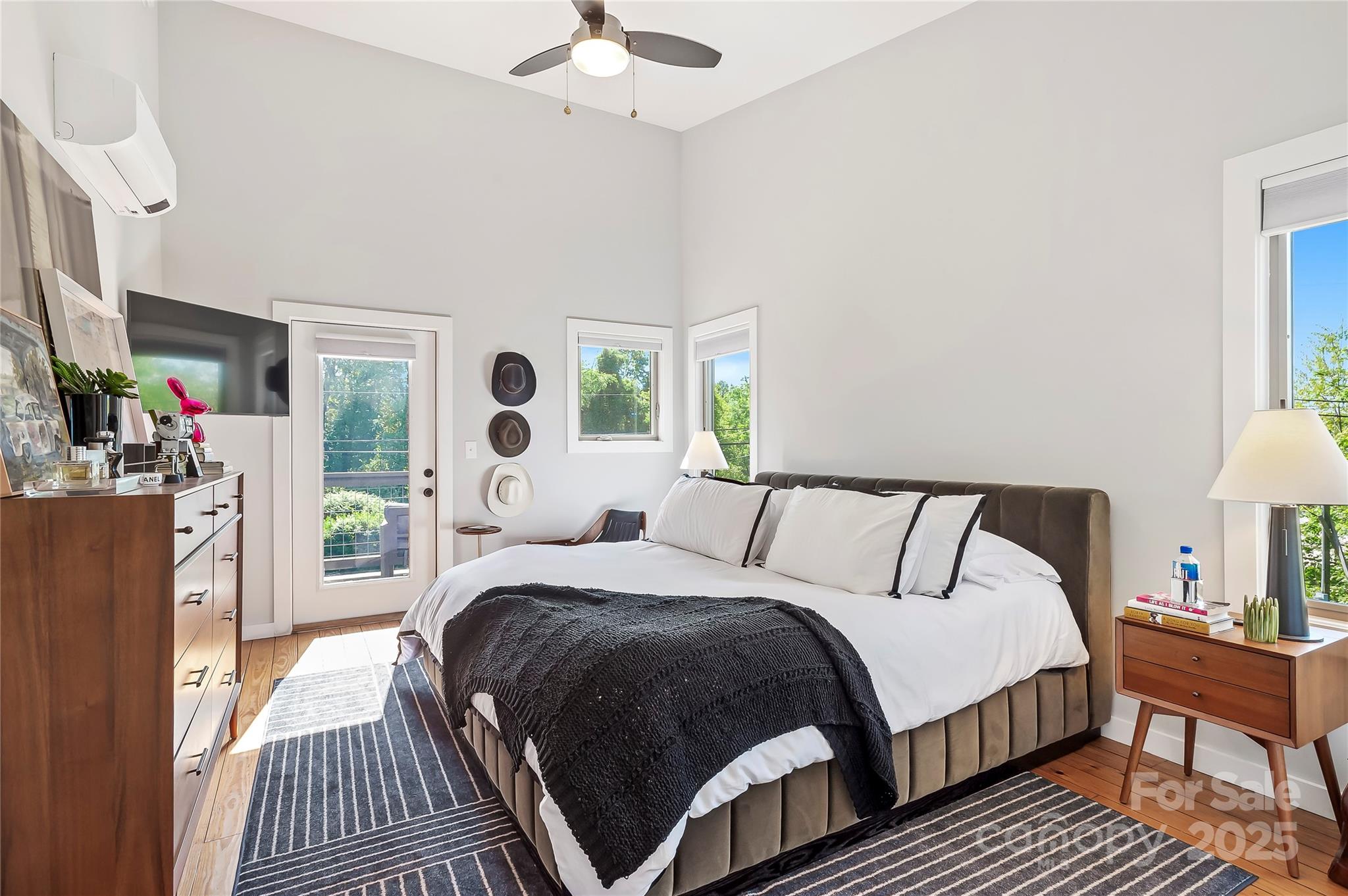 16 Oak Hill Drive Property Photo 16