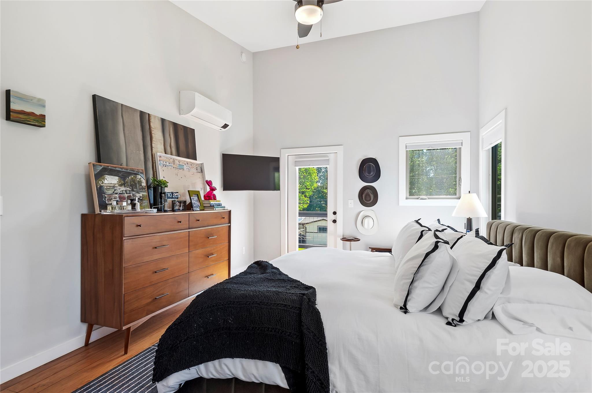 16 Oak Hill Drive Property Photo 17