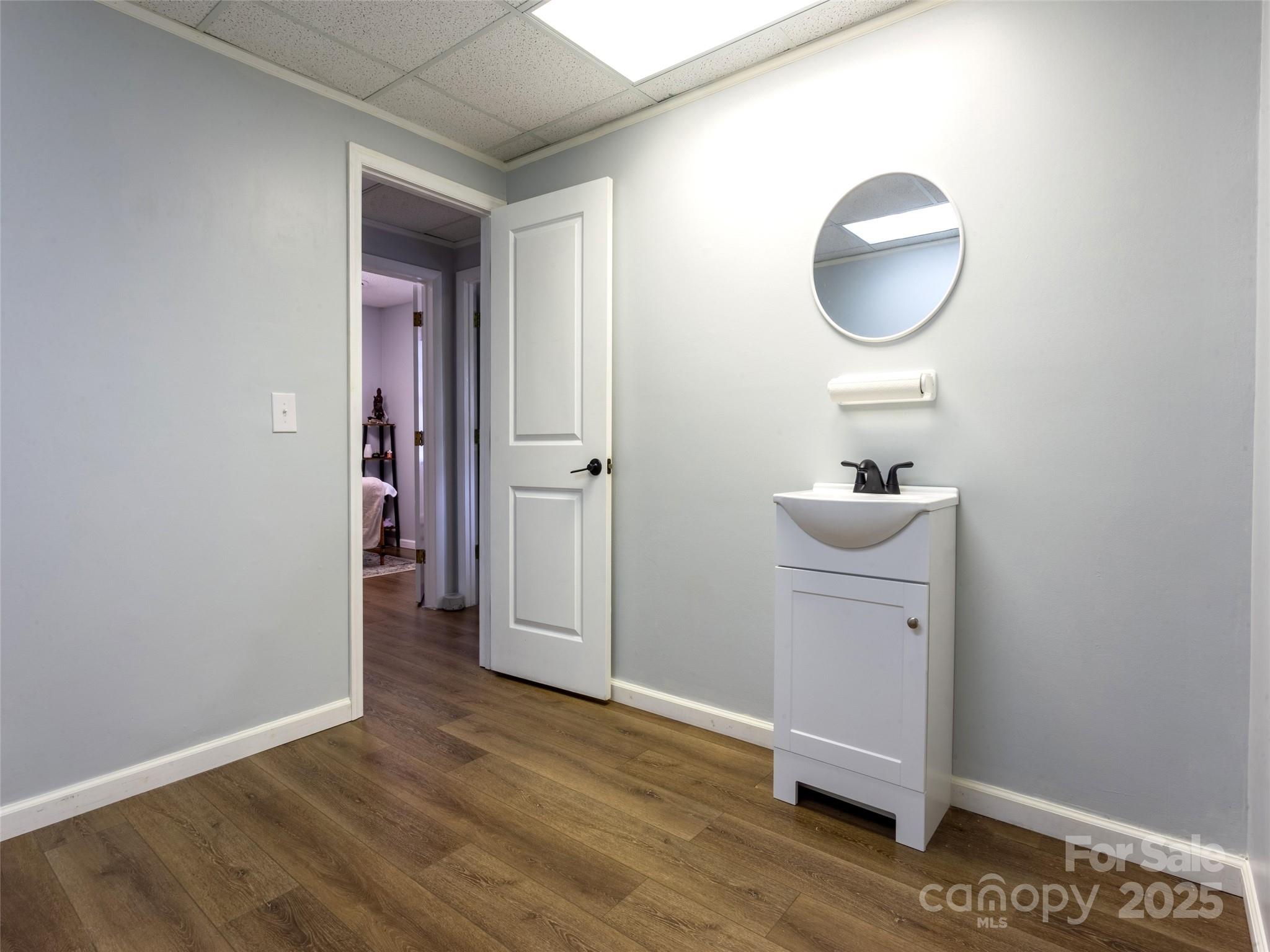 5 Doctors Park I2 (512) Property Photo 17