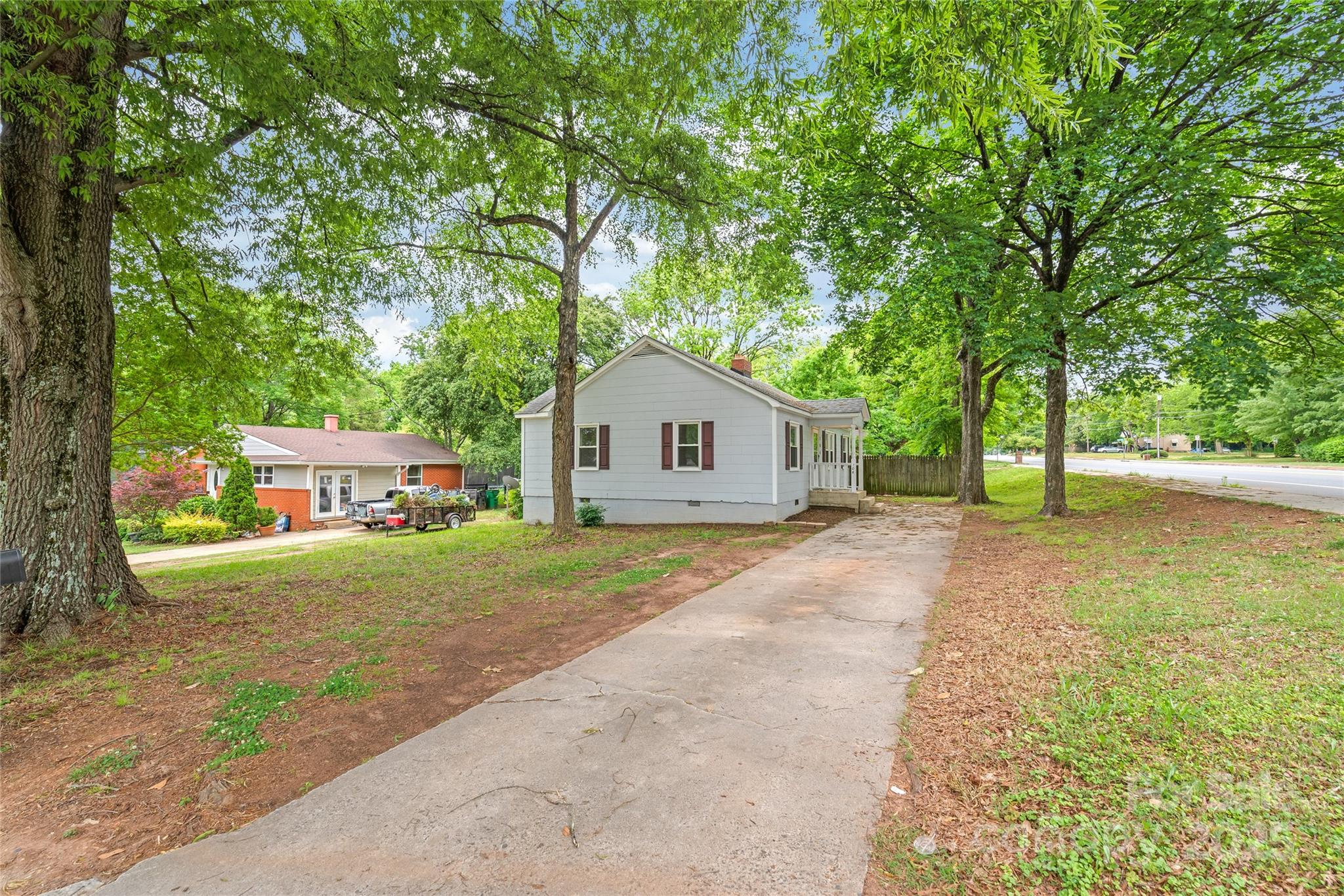 104 Willetta Drive Property Photo 3