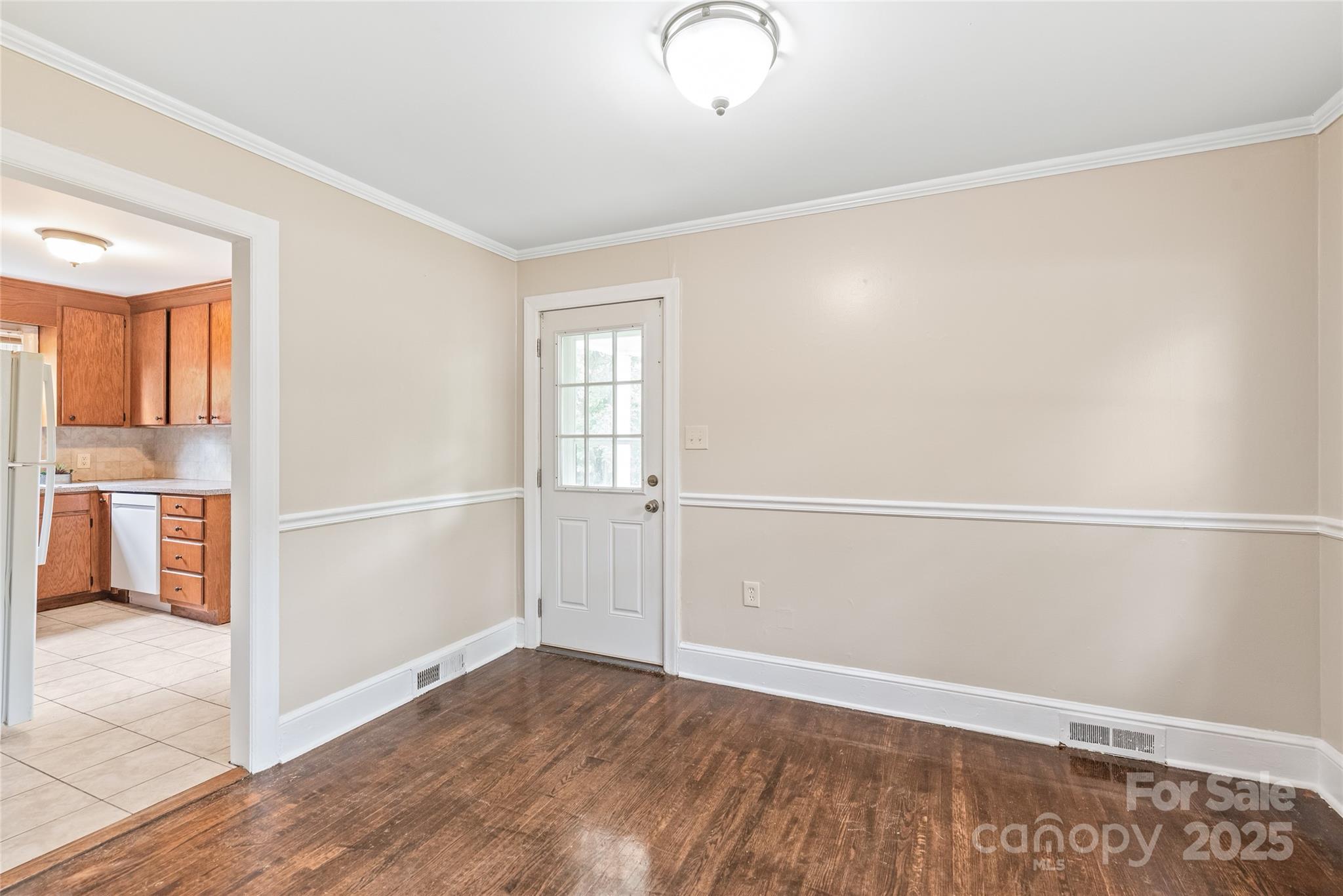 104 Willetta Drive Property Photo 8