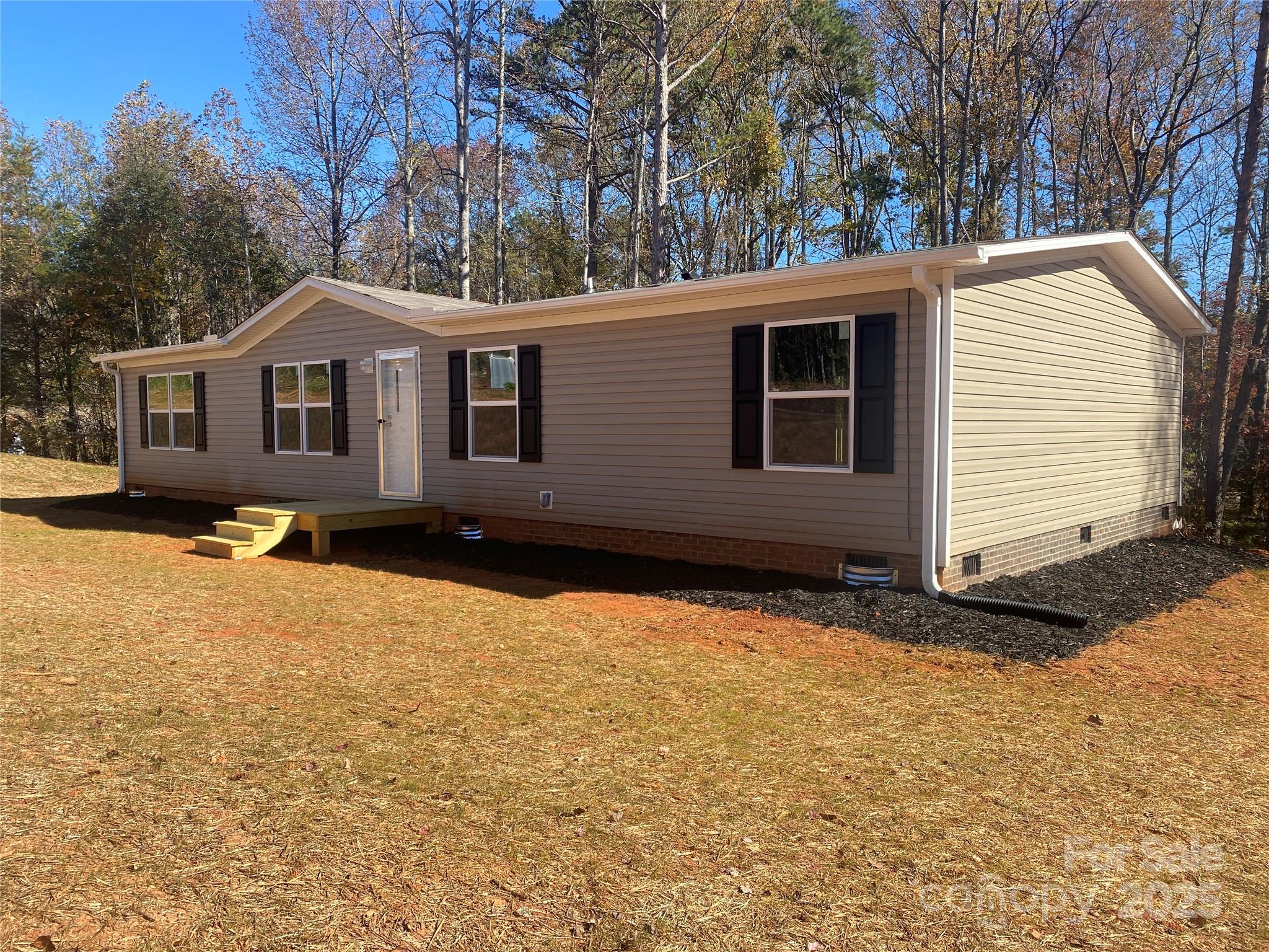 660 Pinehurst Road Property Photo 1