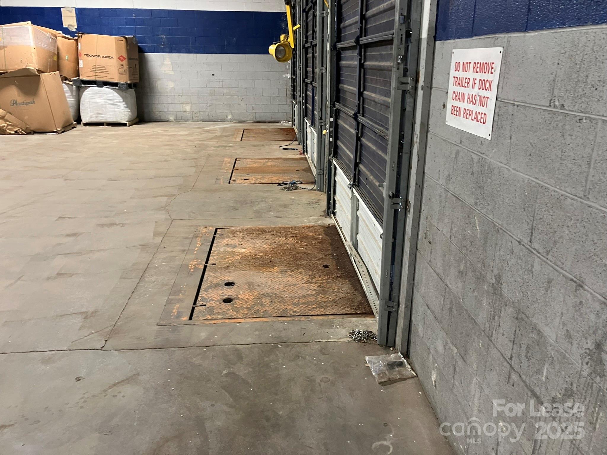 1553 Old Ballpark Road Property Photo 2