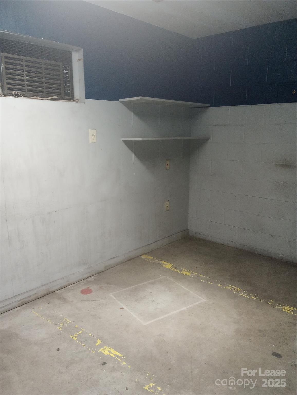 1553 Old Ballpark Road Property Photo 8