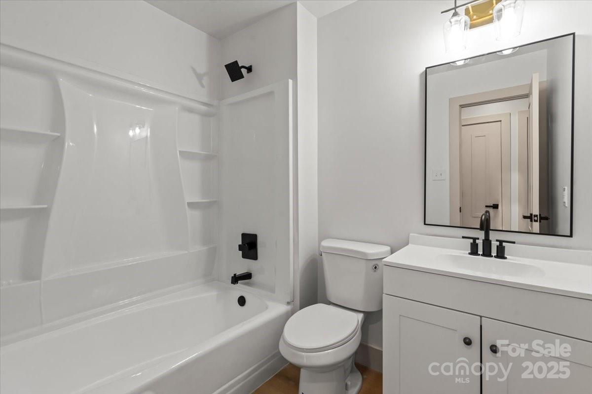 3937 Tamerlane Drive Property Photo 23