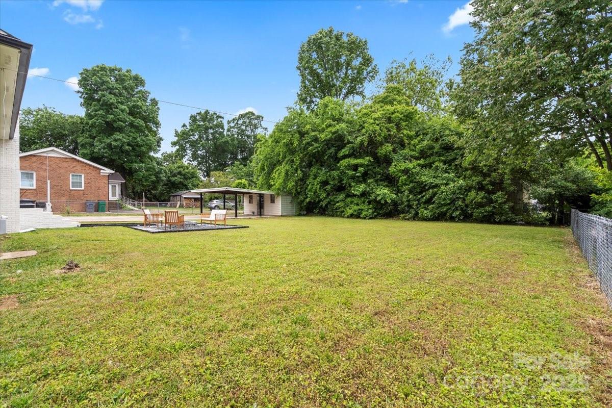 3937 Tamerlane Drive Property Photo 31
