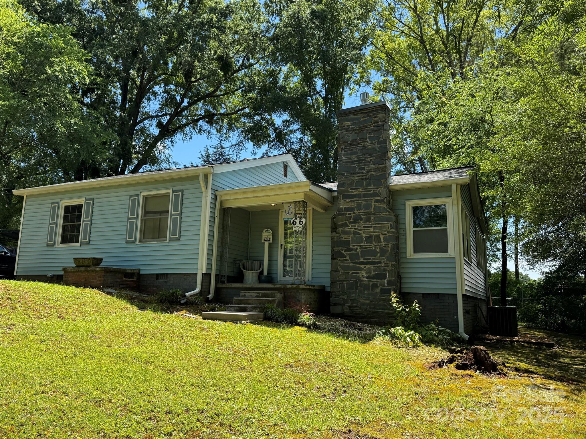 66 Arlington Avenue Property Photo