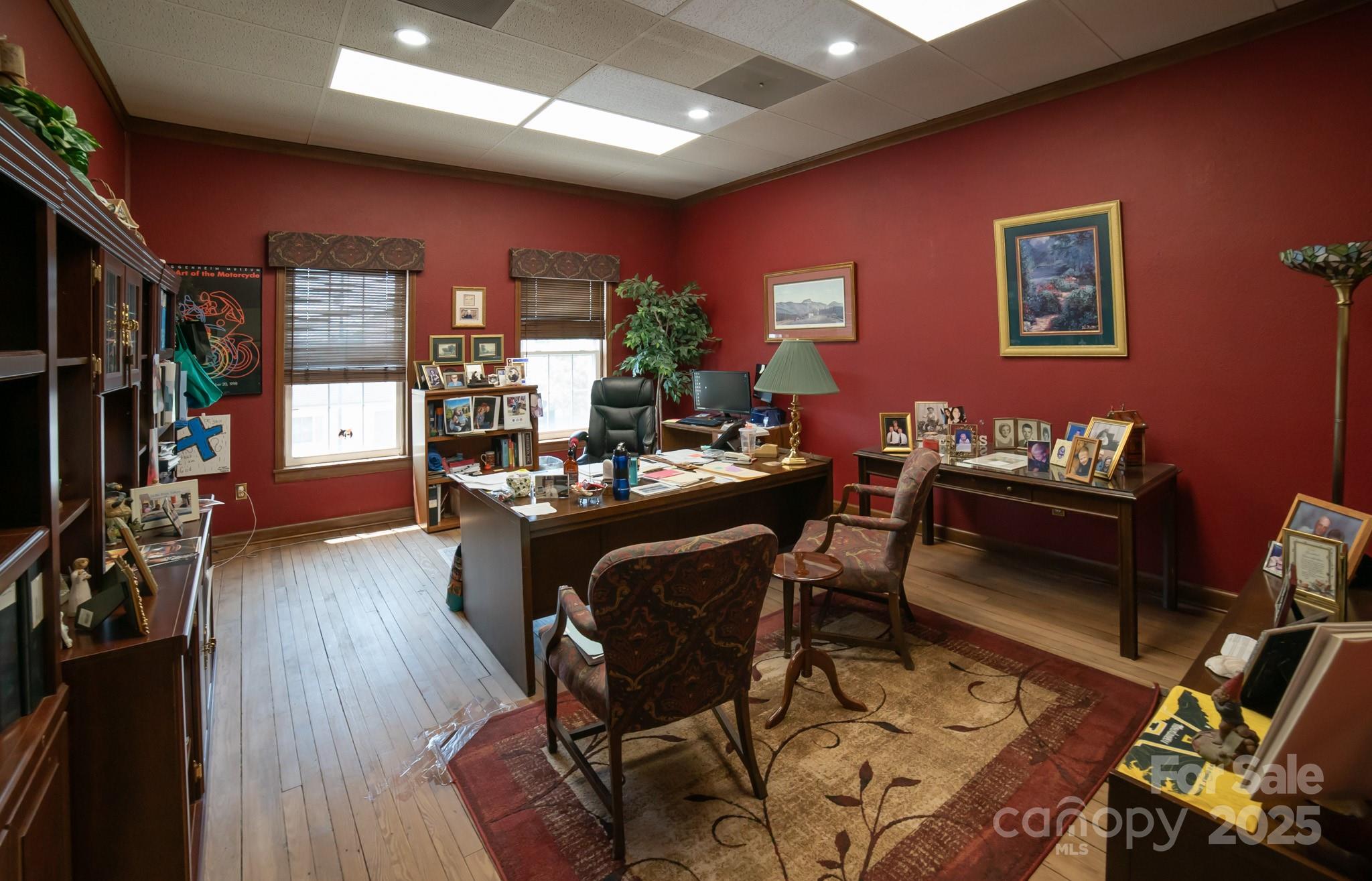 118, 120, 124 N Sterling Street Property Photo 12