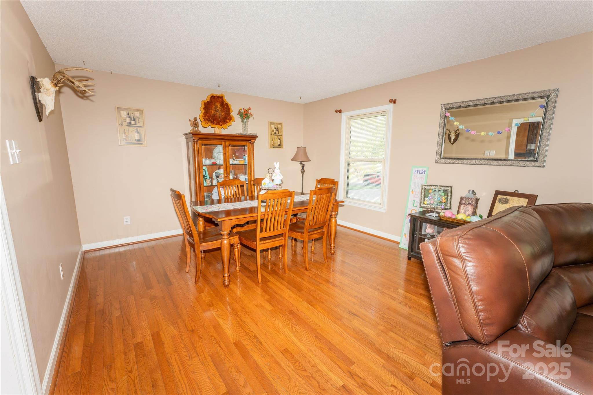 125 Southwood Park Property Photo 5