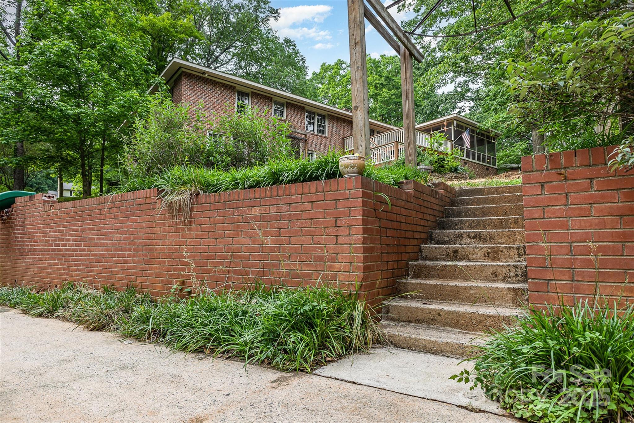 507 Richards Drive Property Photo 43