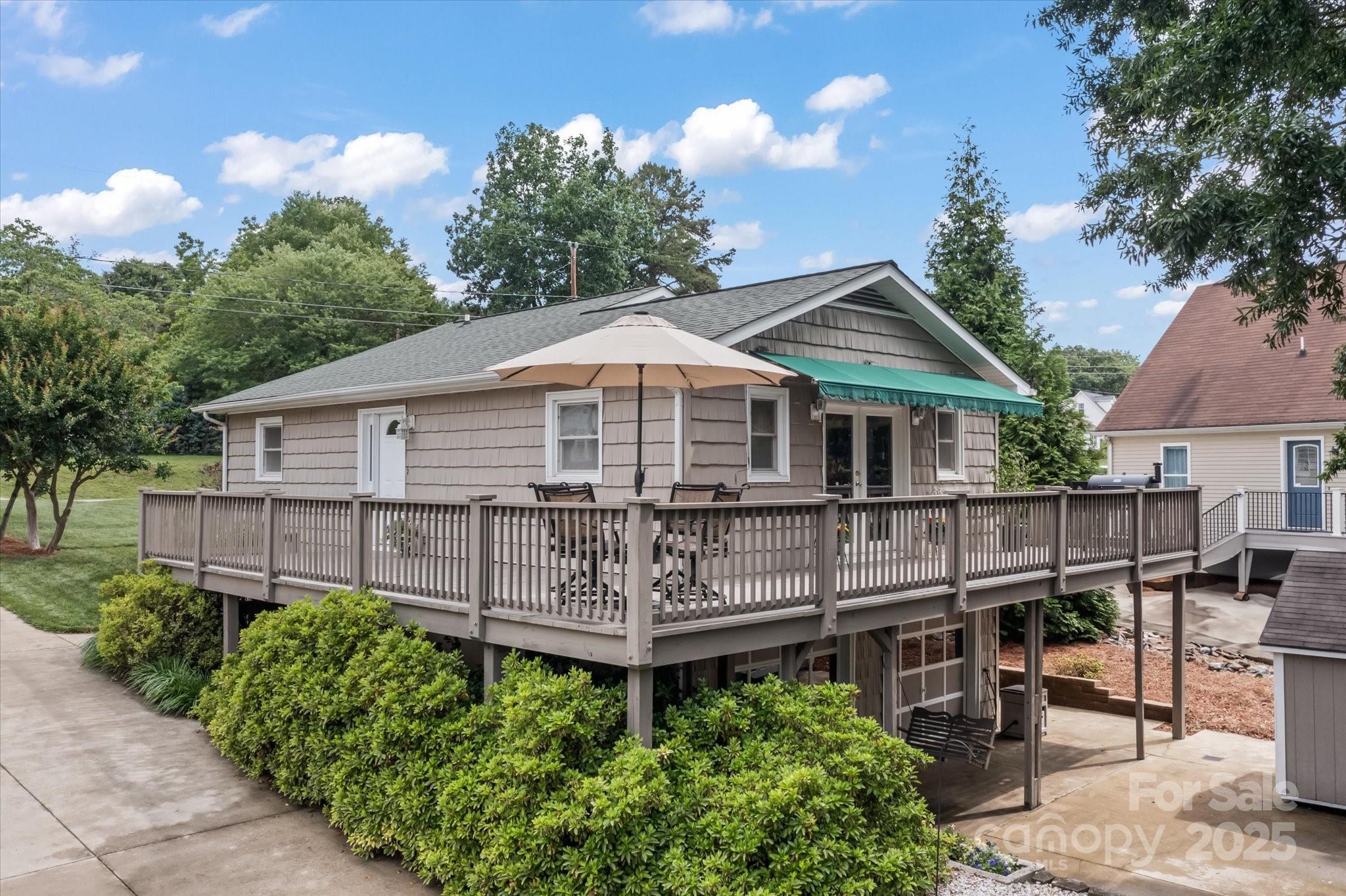 147 Bluewing Lane 274 Property Photo 1