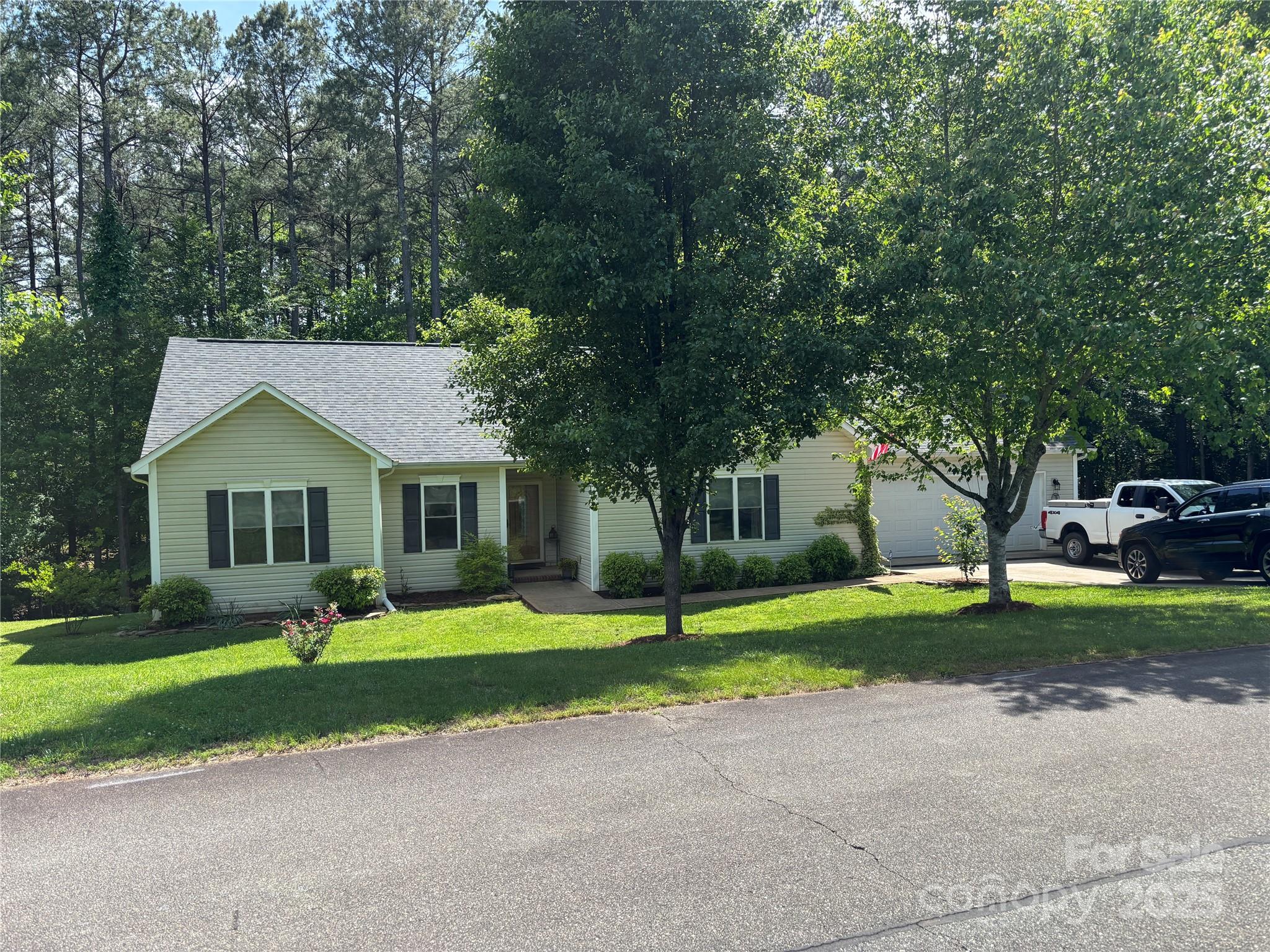 5137 Buckhead Road Property Photo 3
