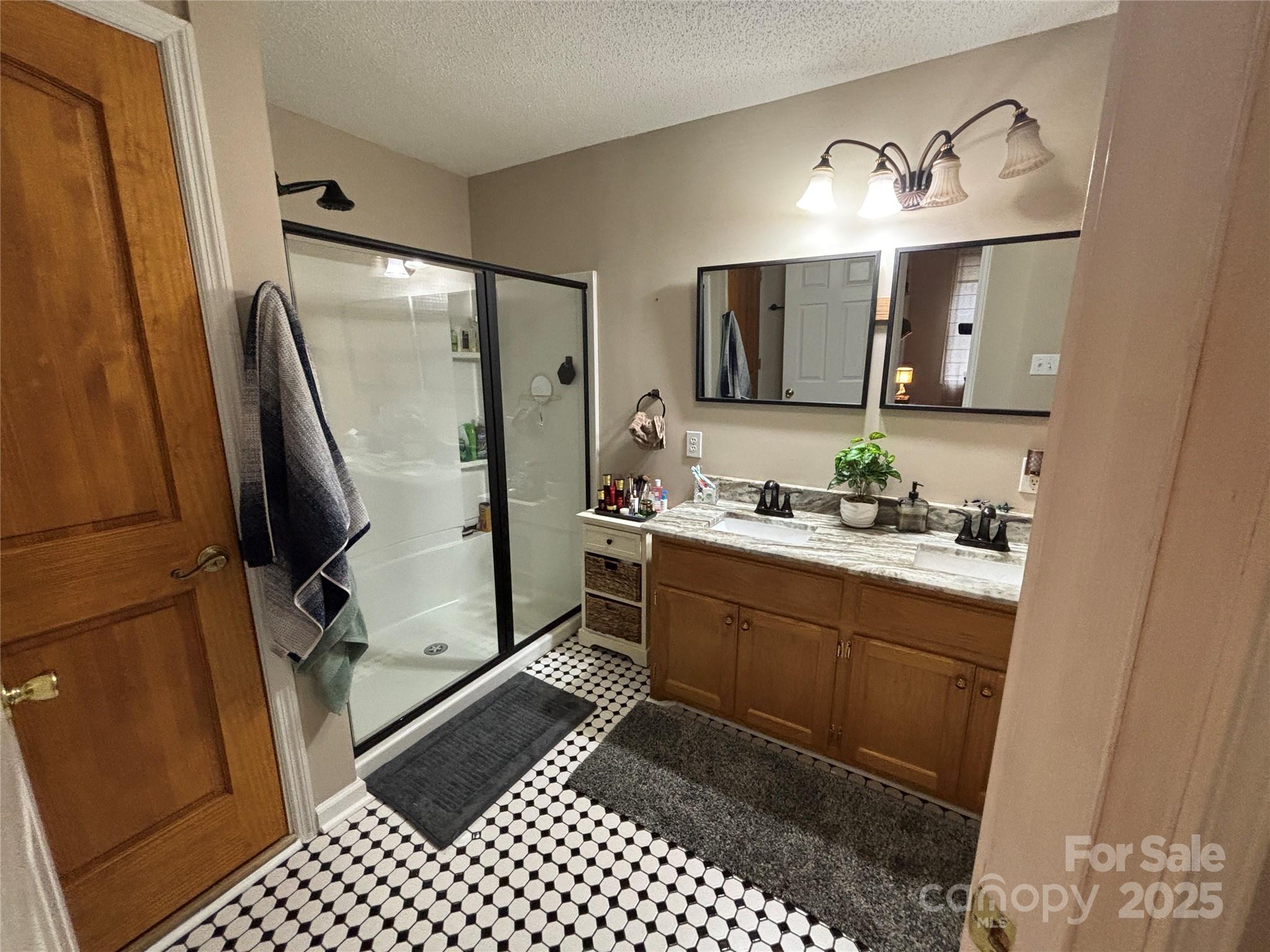 5137 Buckhead Road Property Photo 17
