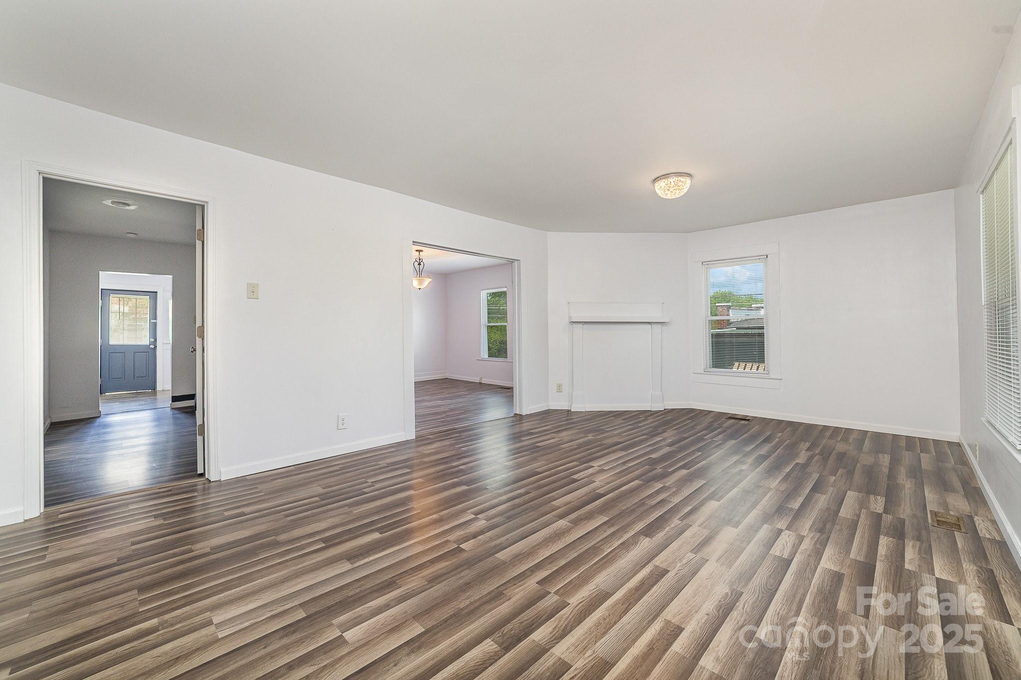 106 Virginia Street Property Photo 8