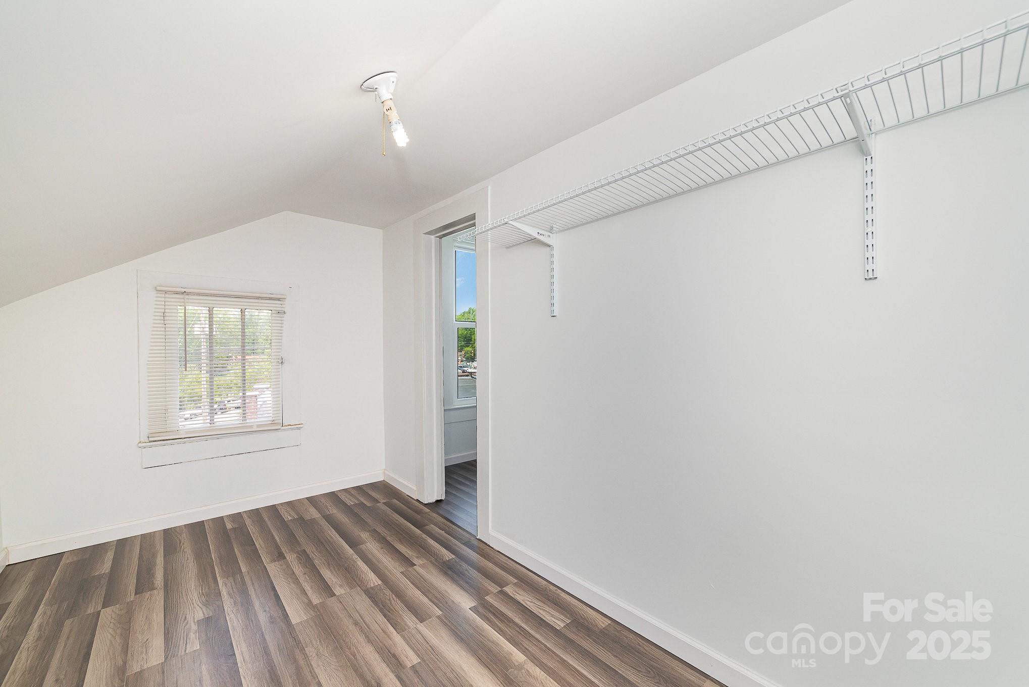 106 Virginia Street Property Photo 29