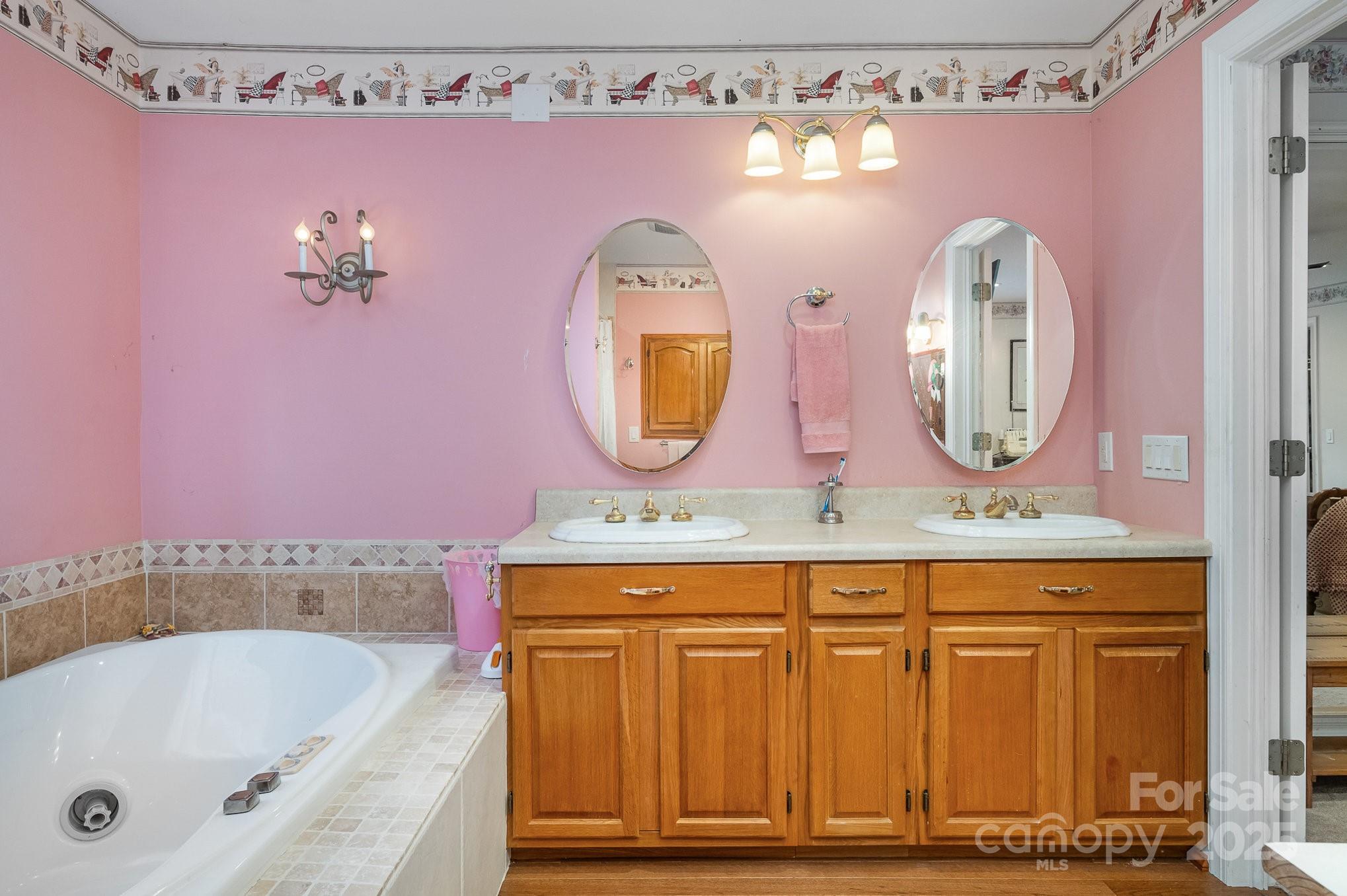 907 Sikes Mill Road Property Photo 22