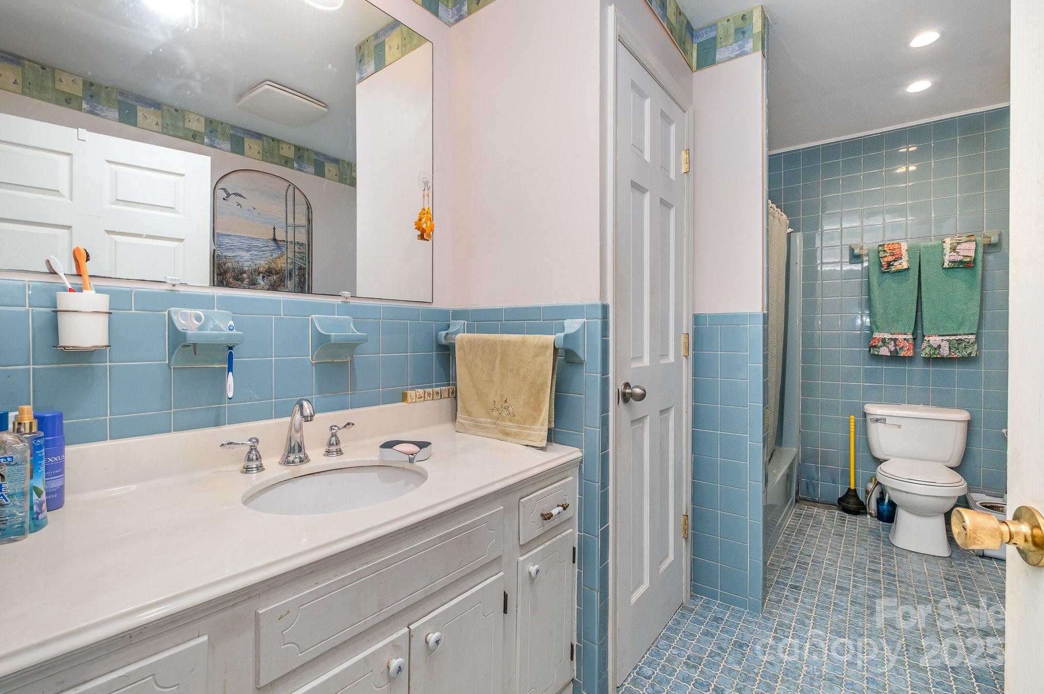 907 Sikes Mill Road Property Photo 23