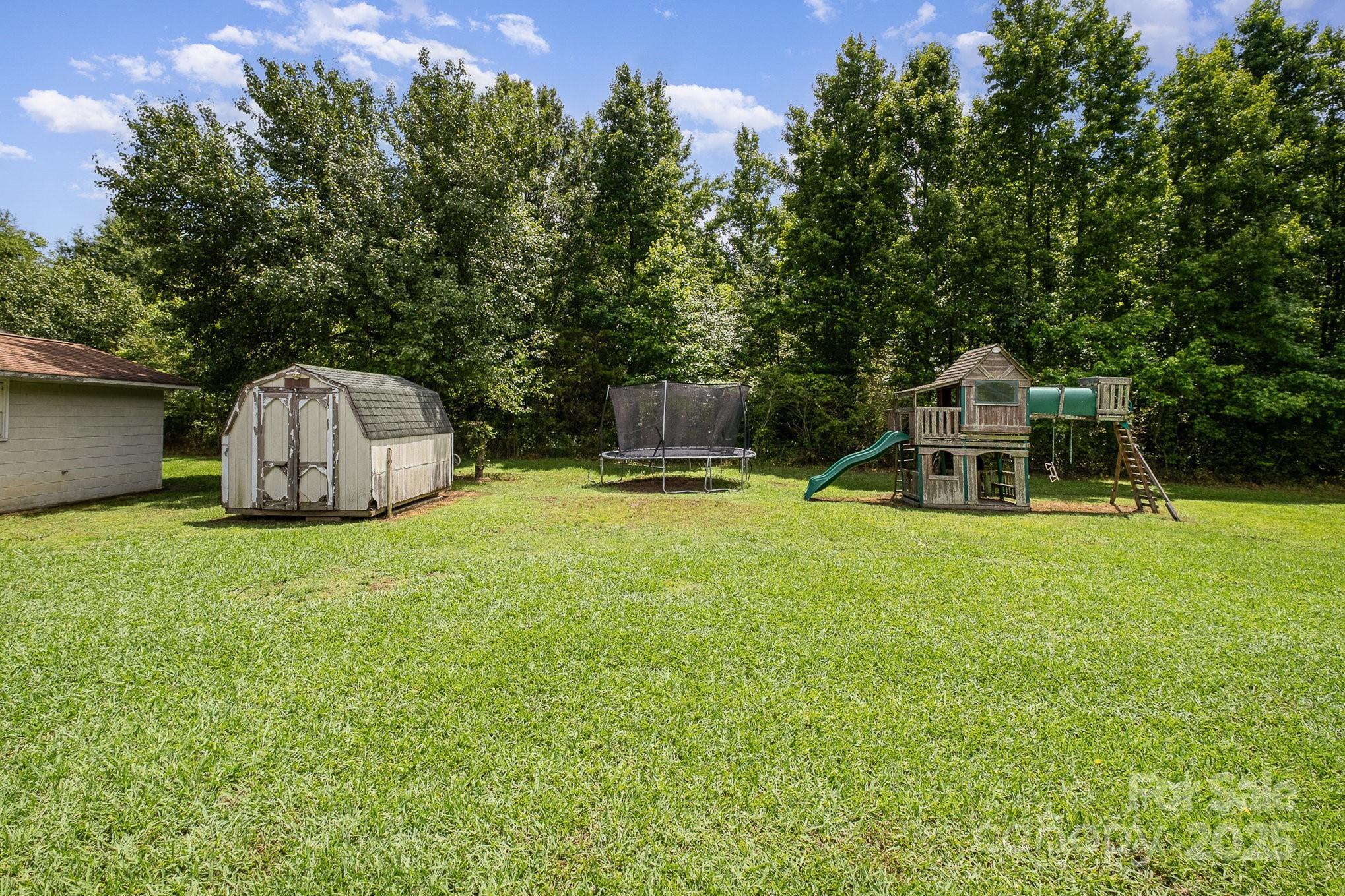 907 Sikes Mill Road Property Photo 39